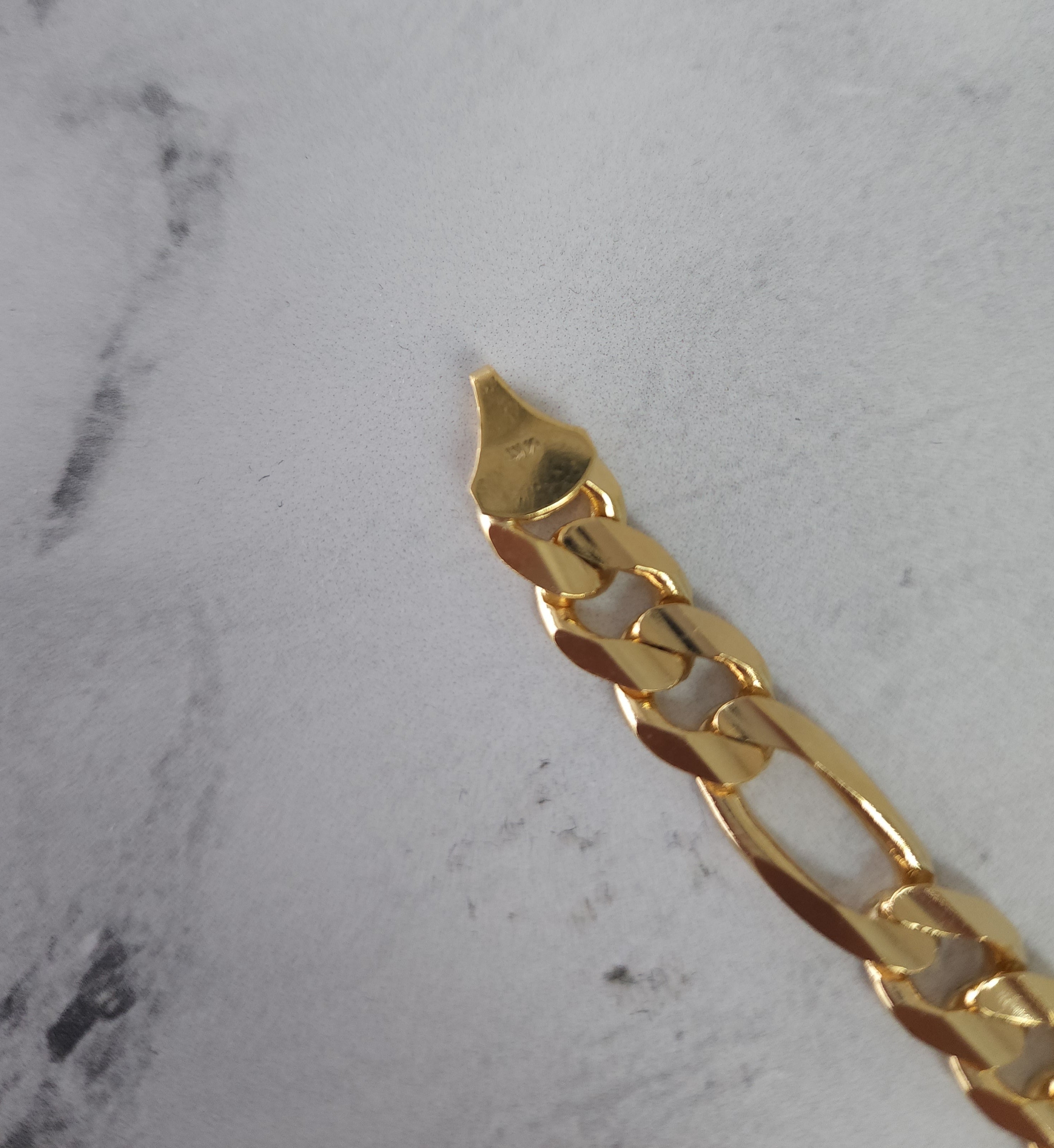 9MM Classic Figaro Chain Bracelet or Anklet - 14K Yellow Gold Jewelry for Men & Women | Perfect for Gifts, Weddings & Everyday Wear