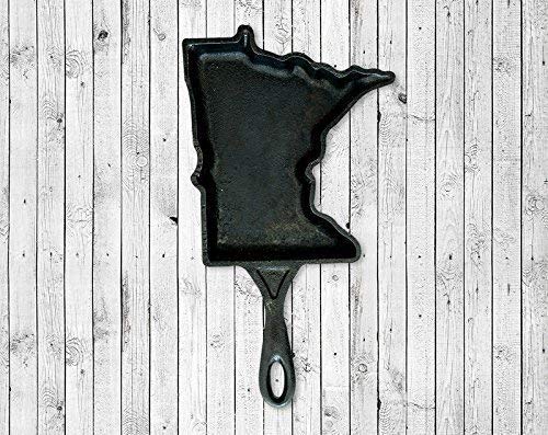 Minnesota Pre-Seasoned Cast Iron Skillet - Made in USA | Heirloom Quality Cookware for Camping, Grilling & Family Cooking | Art of the State Collection
