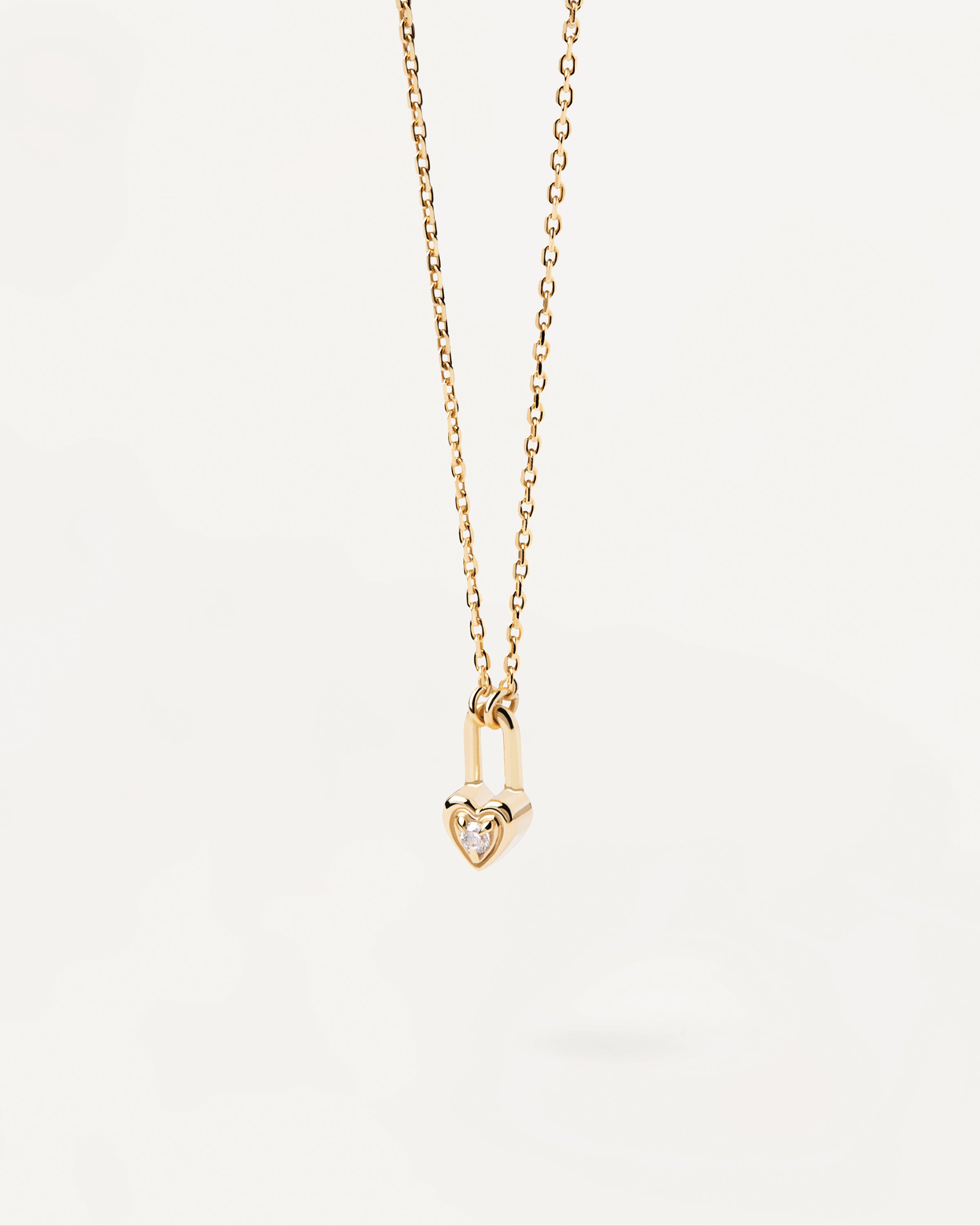 Heart Padlock Necklace - Romantic Couple Love Lock Pendant for Women & Men - Perfect for Valentine's Day, Anniversary & Wedding Gifts - Jewelry for Date Night & Special Occasions