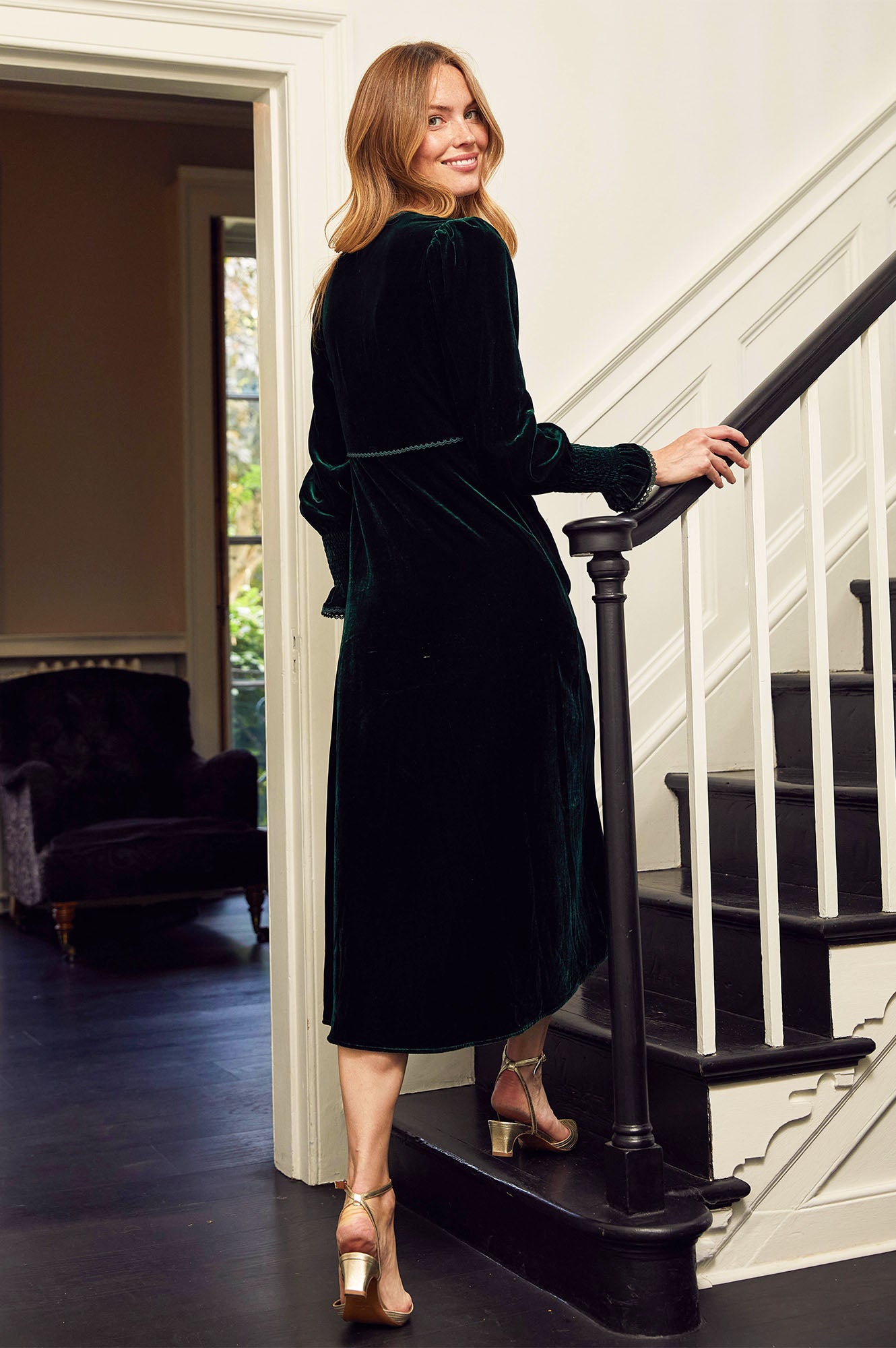 Elegant Long Sleeve Velvet Sally Anne Dress for Women - Emerald Green Evening Gown for Parties, Weddings & Special Occasions