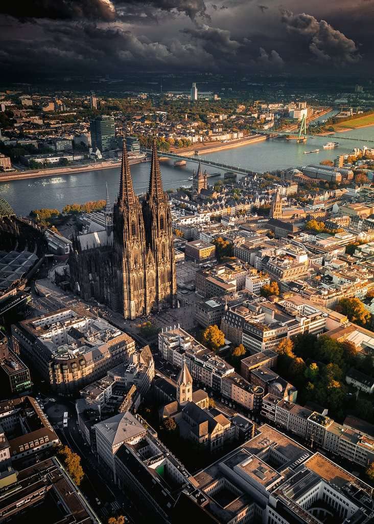 Ravensburger 1000-Piece Puzzle - Cologne Cathedral Landscape Jigsaw Puzzle for Adults, 70x50cm, with Puzzle Glue for Framing | Perfect for Home Decor, Relaxation & Family Bonding Activities