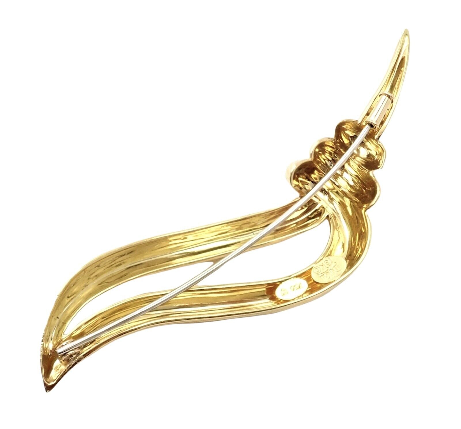 Authentic Henry Dunay 18k Yellow Gold Olympic Torch Pin Brooch - Vintage Collectible Jewelry for Special Occasions & Gift Giving