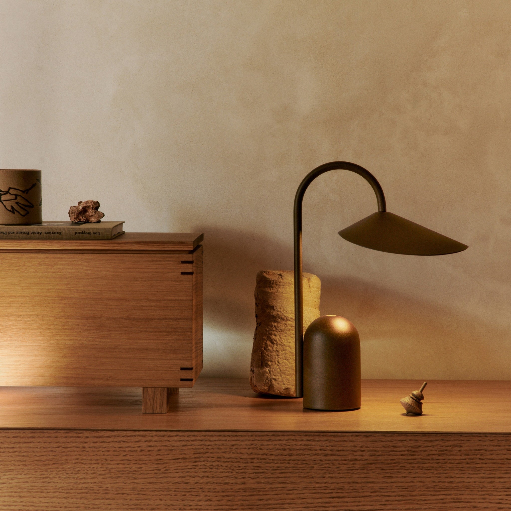 FERM LIVING Arum Portable Lamp - Dark Chocolate Table Lamp for Bedroom, Living Room & Office - Modern LED Night Light with USB Charging