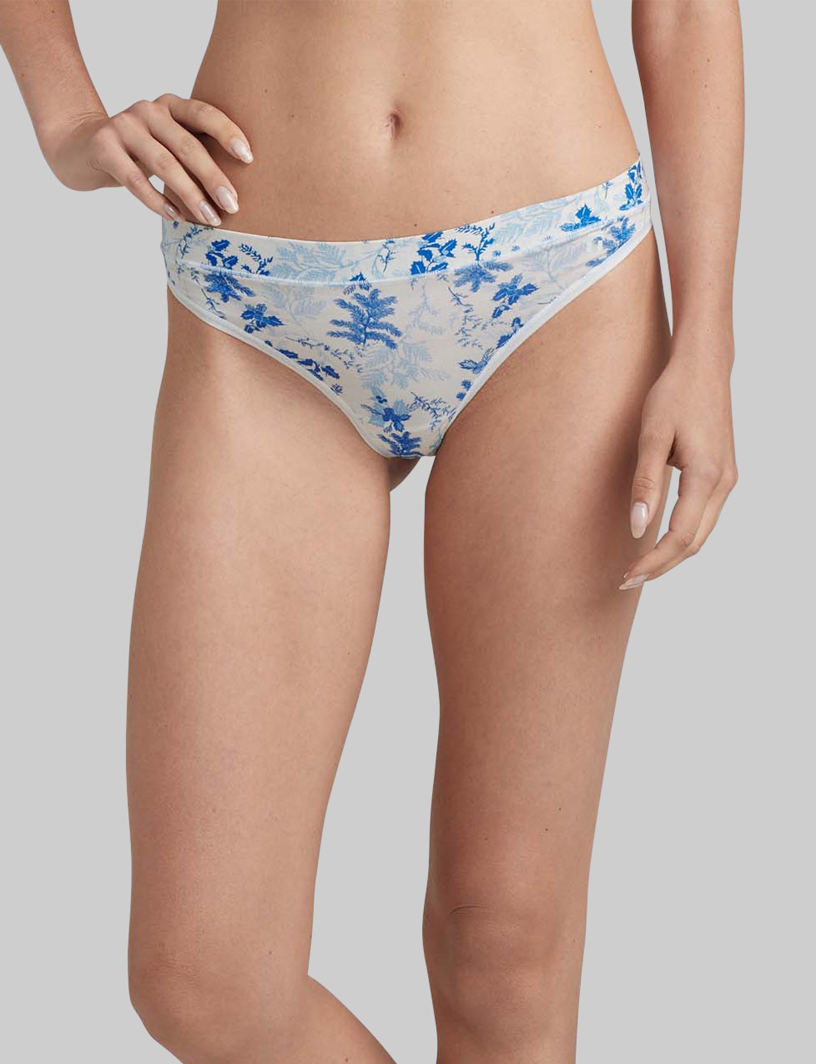 Seamless Women's Thong Underwear - Ultra Soft Second Skin Feel for All-Day Comfort - Perfect for Yoga, Workout & Everyday Wear