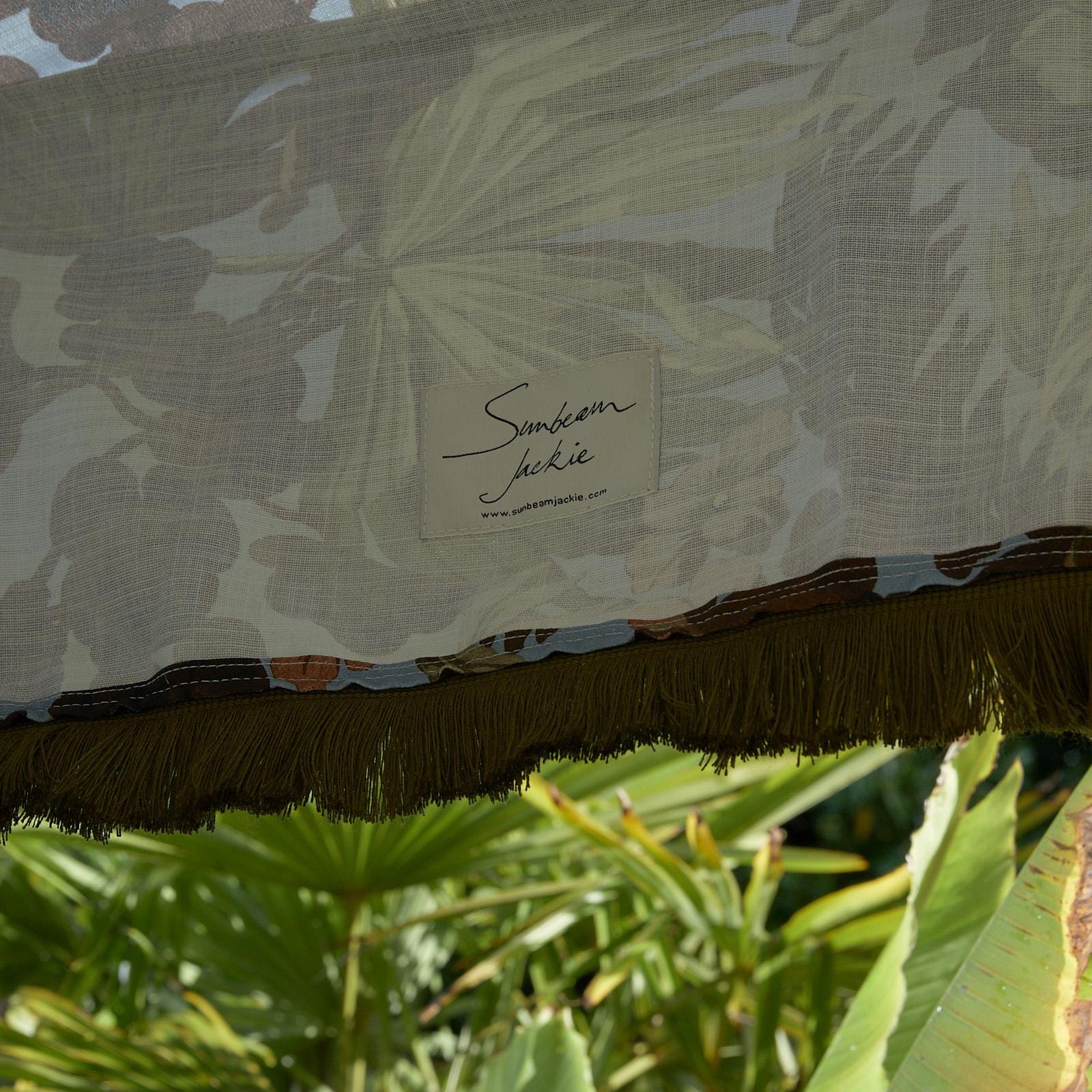 LIMERENCE UV Protection Parasol - Stylish Sun Umbrella for Outdoor Beach, Garden & Patio Use