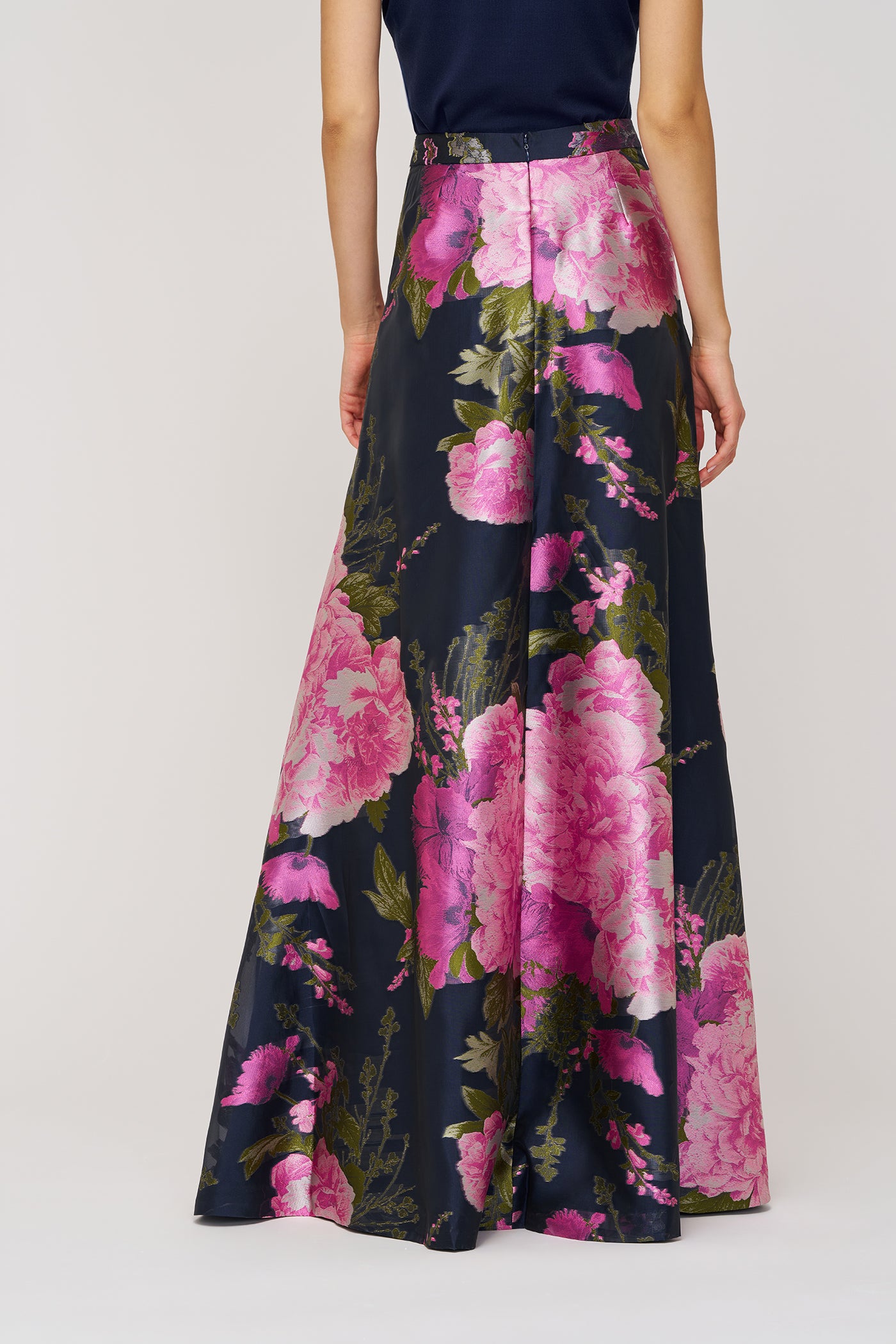 Elegant Rosa Ballgown Skirt for Women - Formal Prom Dress with Flowy Tulle Layers - Perfect for Weddings, Dances & Special Occasions