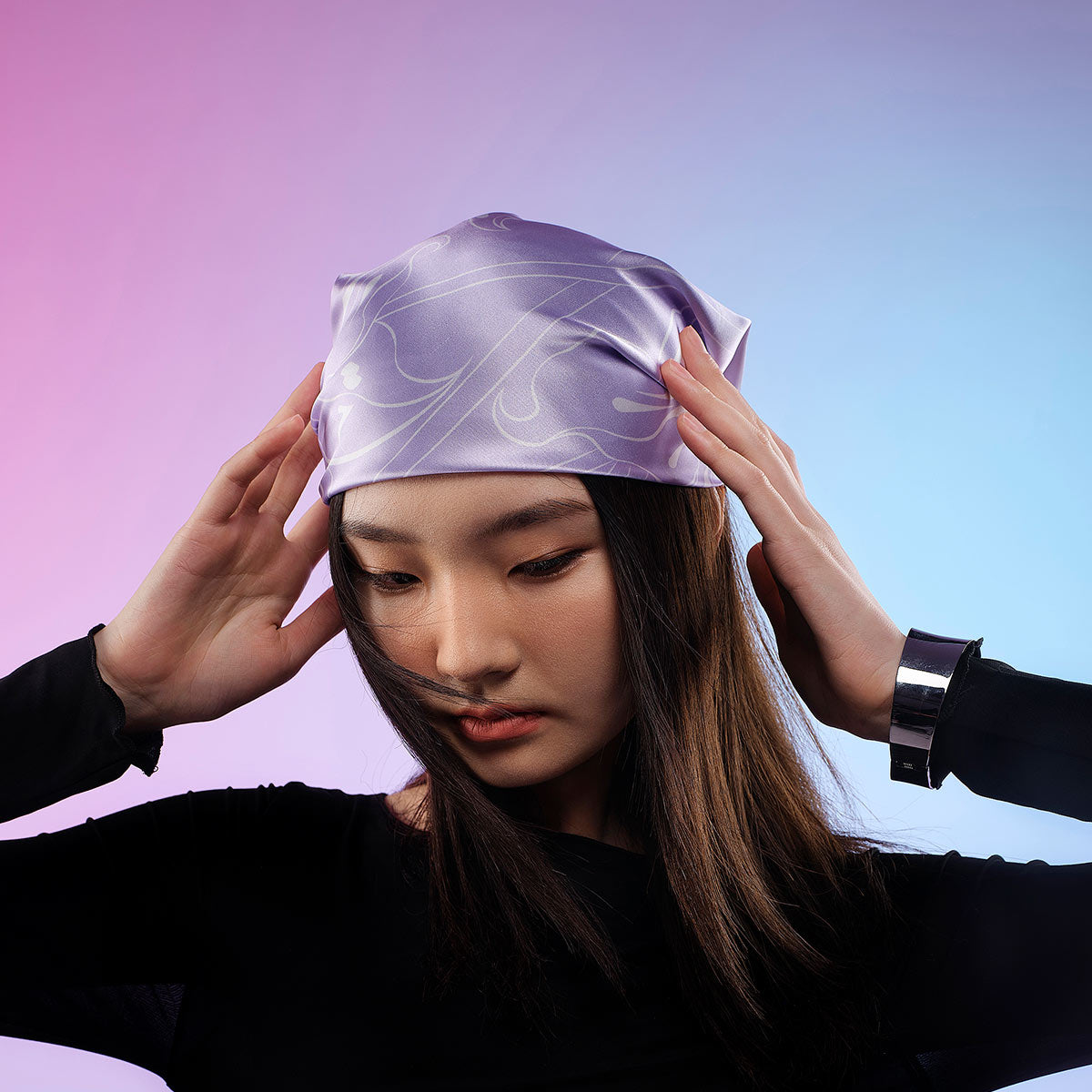 POP MART SKULLPANDA The Sound Series Scarves - Stylish Unisex Fashion Accessory for Music Lovers, Perfect for Concerts, Parties and Daily Wear