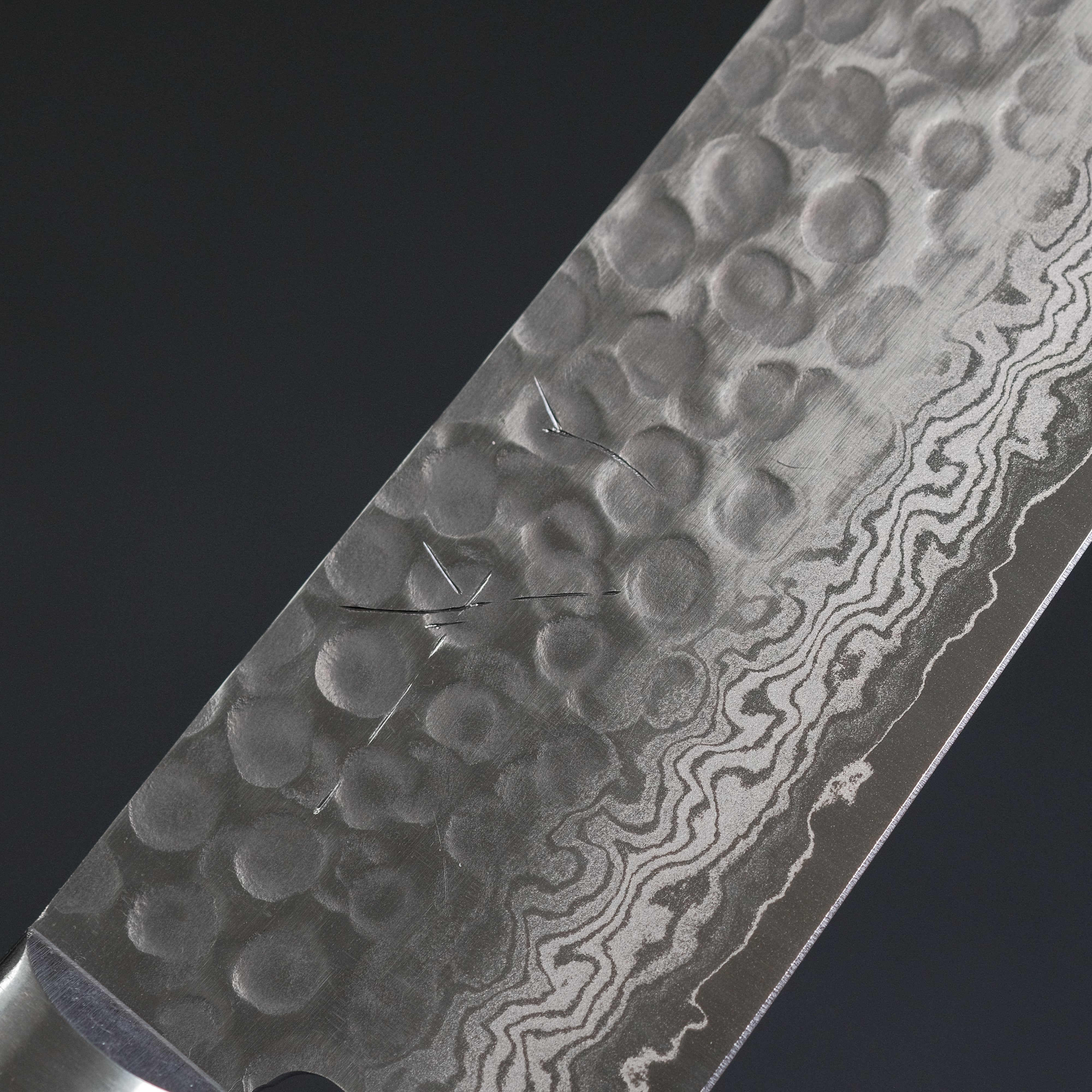 Hitohira HG Tsuchime Damascus Santoku Knife 185mm - Japanese Chef Knife with Imitation Mahogany Handle - Perfect for Slicing, Dicing, and Chopping Vegetables, Meat, and Fish