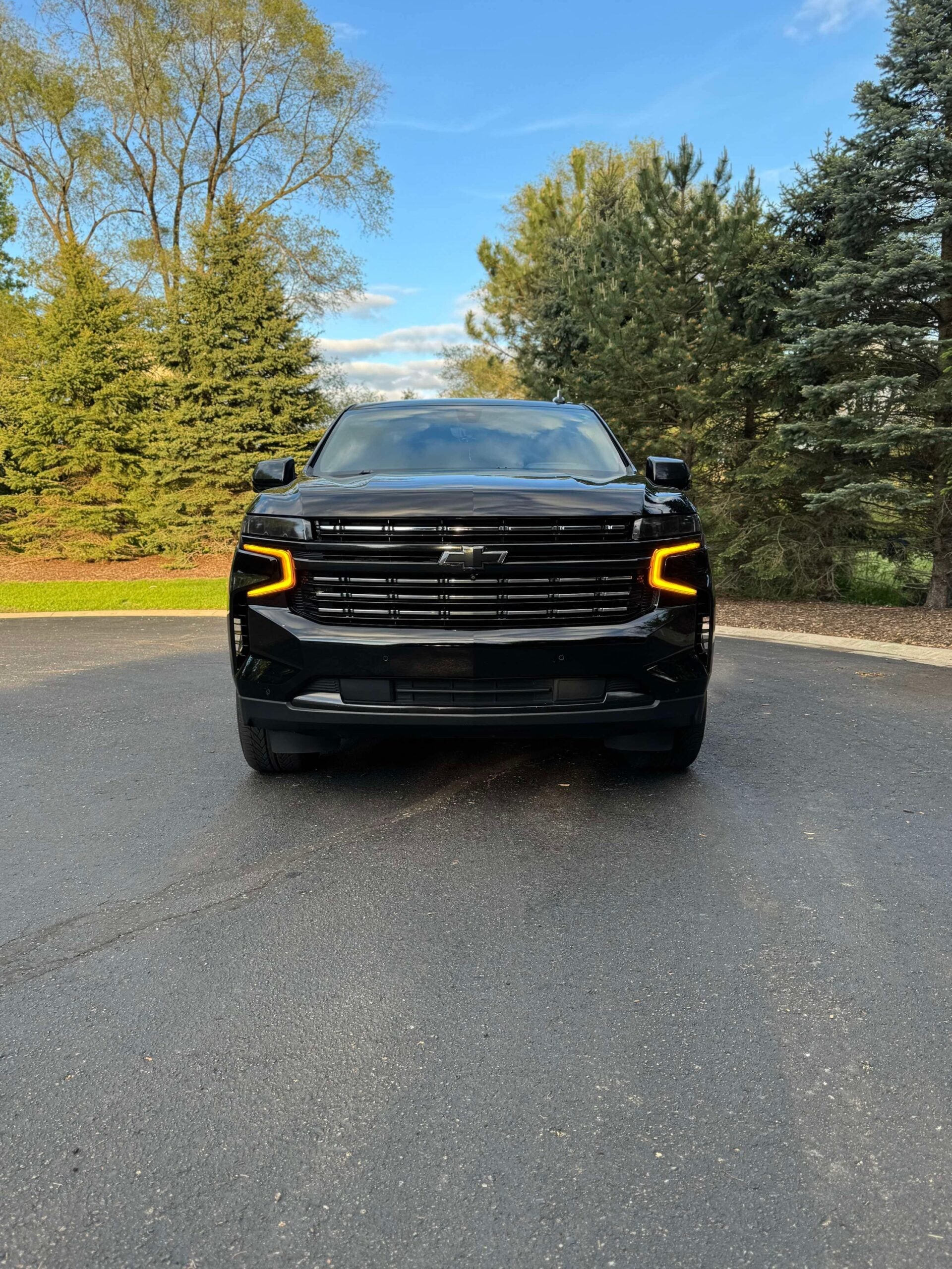 2021-2024 Chevy Tahoe & Suburban Amber Switchback DRL Kit - LED Daytime Running Lights for Enhanced Visibility & Style - Perfect for Off-Roading, Night Driving & Custom Car Modifications