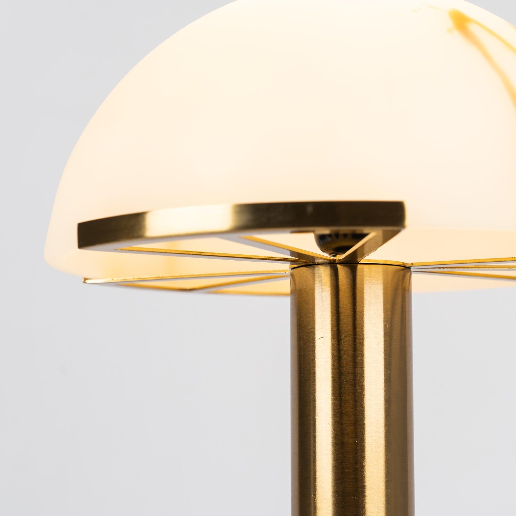 Elegant Alabaster Table Lamp - Handcrafted Home Decor for Living Room, Bedroom & Office - Soft Ambient Lighting for Relaxation & Reading