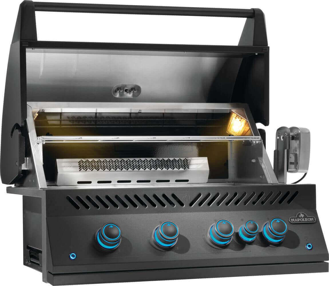 Napoleon 700 Series 32-Inch Built-In Phantom Gas Grill - Outdoor Kitchen, Backyard BBQ, Patio Cooking for Home Chefs