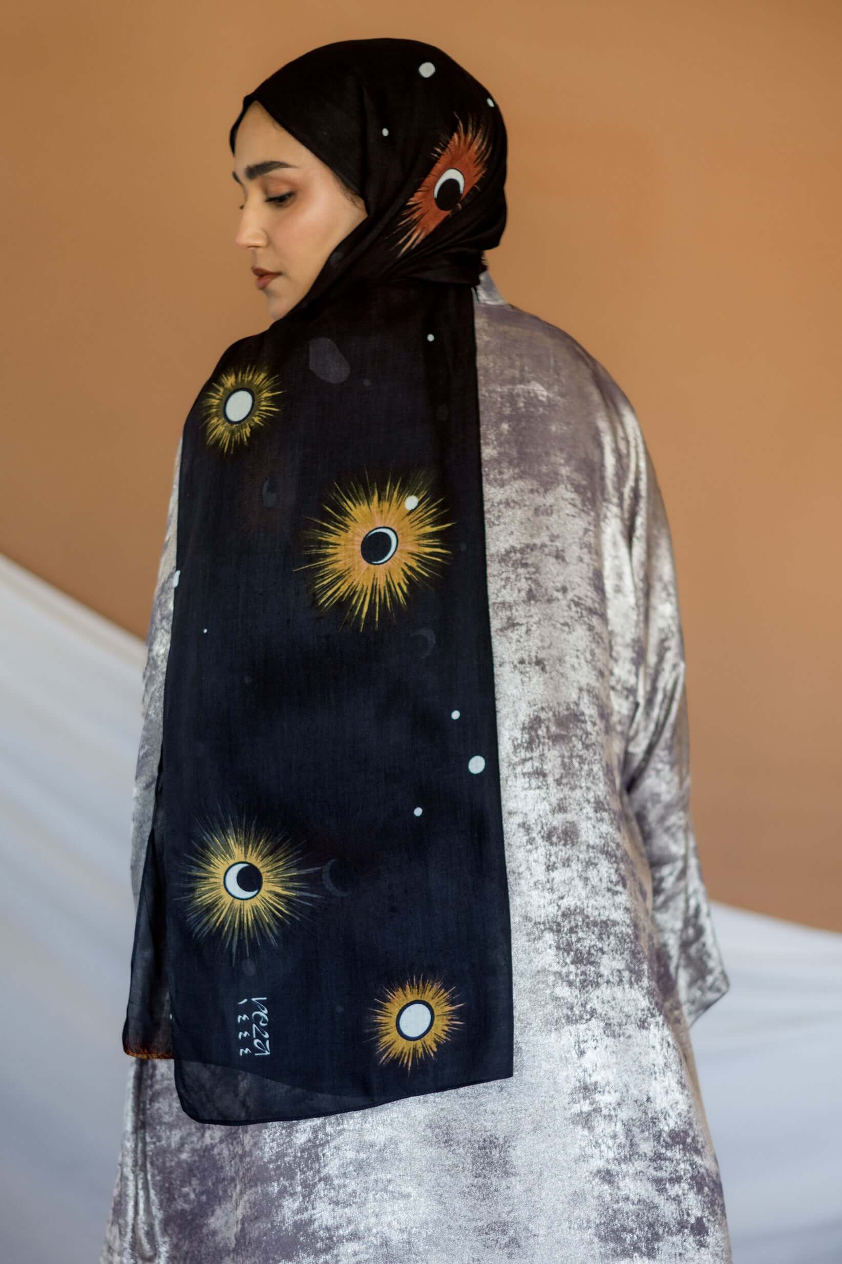 Elegant Metallic Gold Abaya 2 Piece Set for Women - Modest Islamic Prayer Dress for Eid, Ramadan & Special Occasions