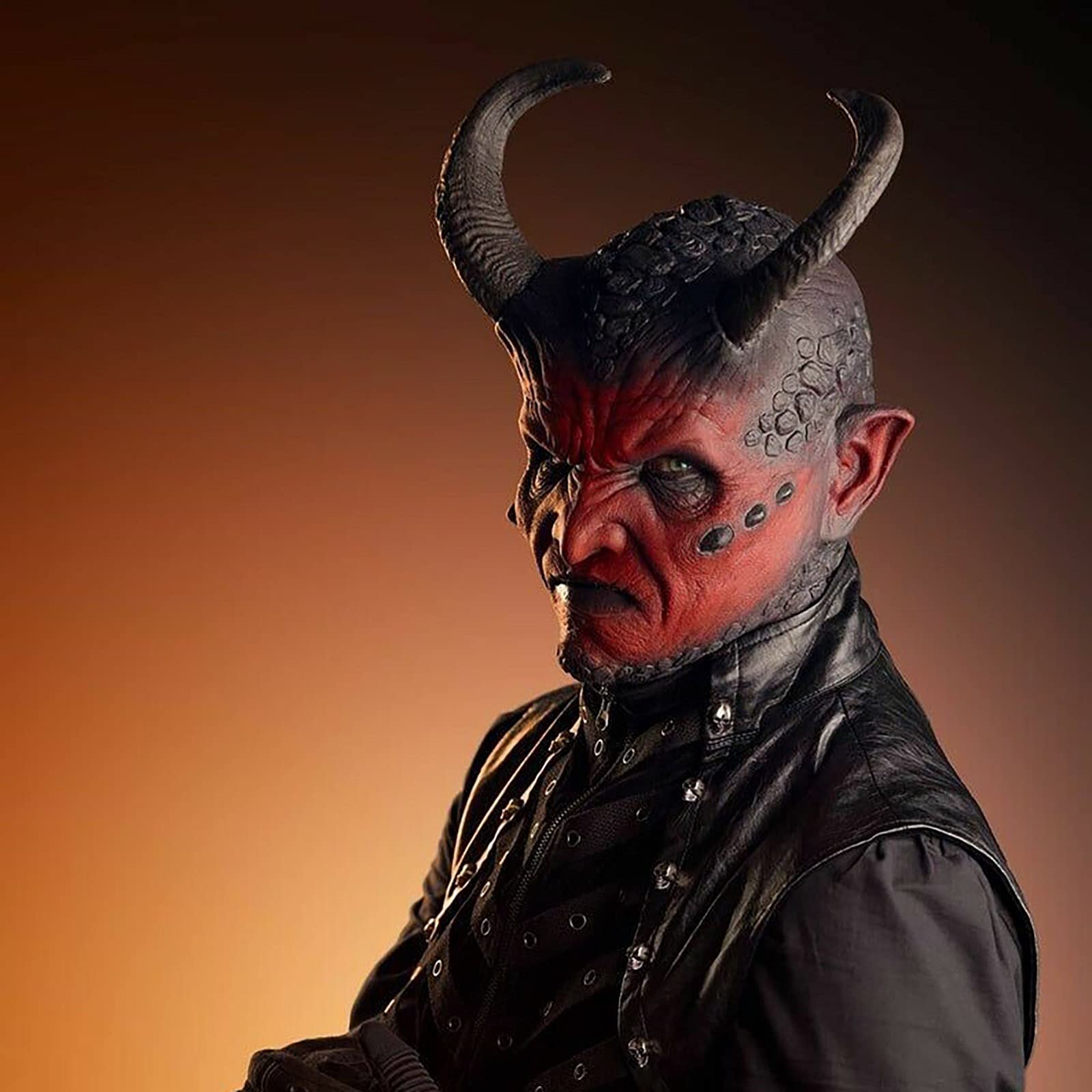 Realistic Devil Latex Mask with Horns - Scary Halloween Demon Mask for Trick or Treat, Cosplay & Horror Parties - Perfect for Halloween Costumes, Haunted Houses & Themed Events