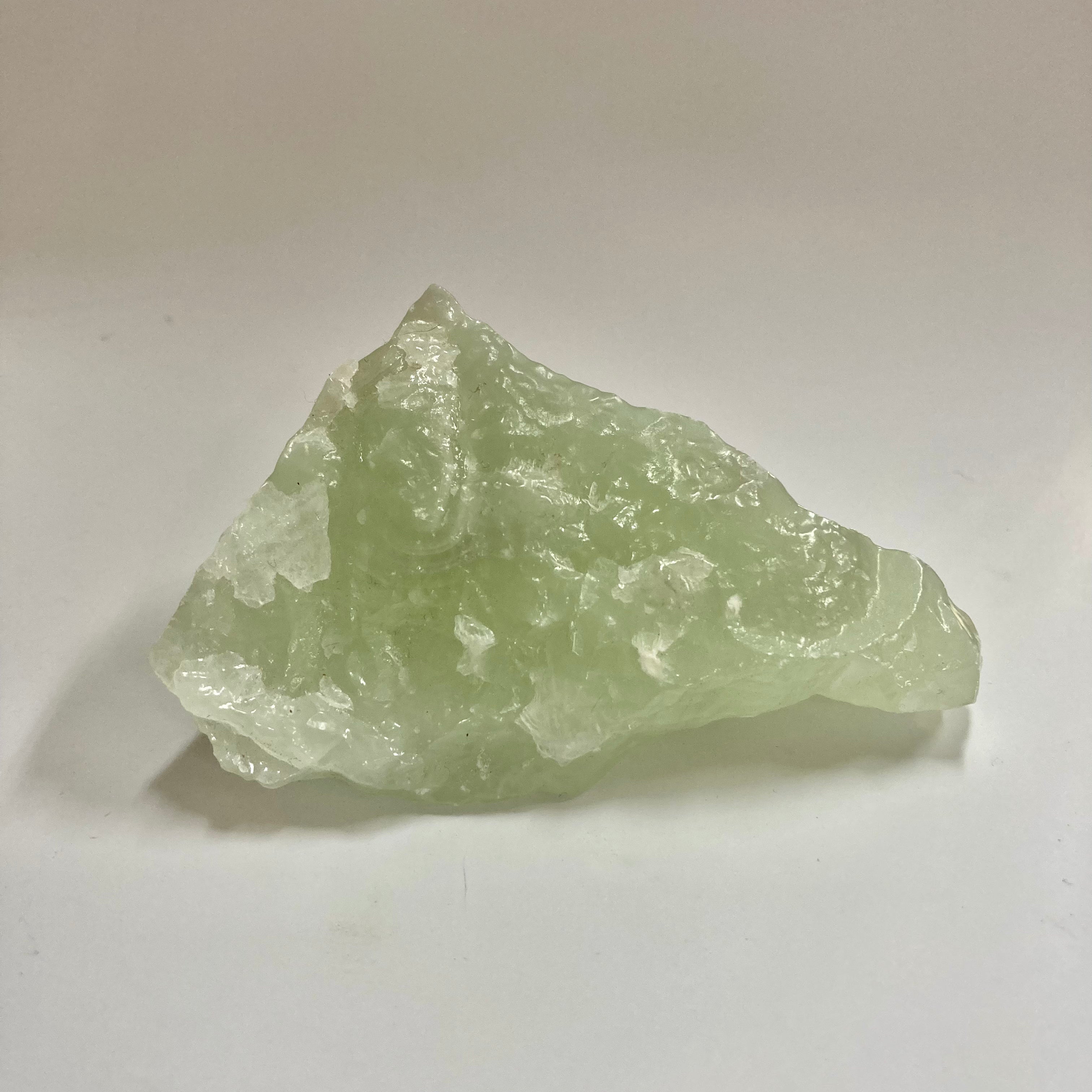 Natural Raw Green Calcite Crystal Stone - Healing Crystal for Meditation, Energy Cleansing & Home Decor - Perfect for Spiritual Healing, Chakra Balancing & Crystal Collection