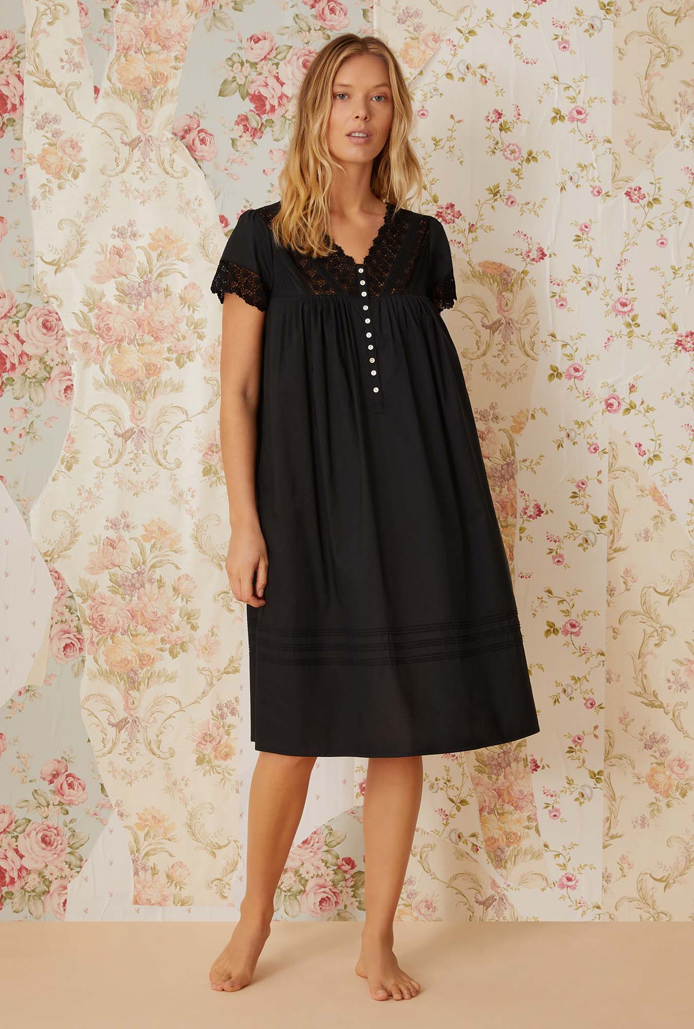 Portofino Waltz Nightgown - Women's Elegant Sleepwear for Comfort & Style - Perfect for Relaxing at Home or Romantic Evenings