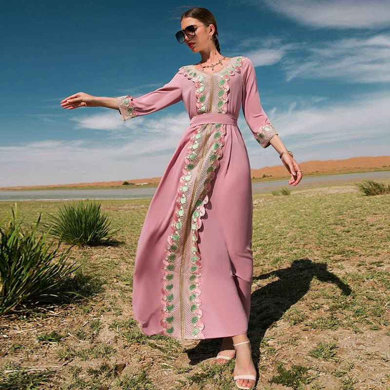 Vintage Elegant Women's Caftan Dress - Lace Embroidered Middle Eastern Style Kaftan for Boho Chic, Beach Cover Up, and Special Occasions