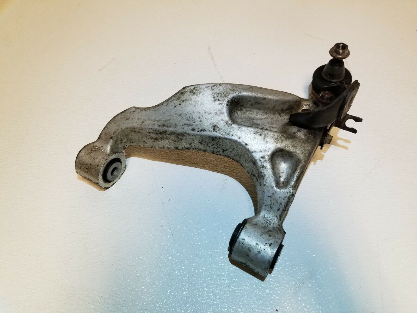 2004-2008 Nissan Maxima Rear Right Passenger Upper Control Arm - OEM Replacement Part - Perfect for Suspension Repair & Smooth Ride Maintenance