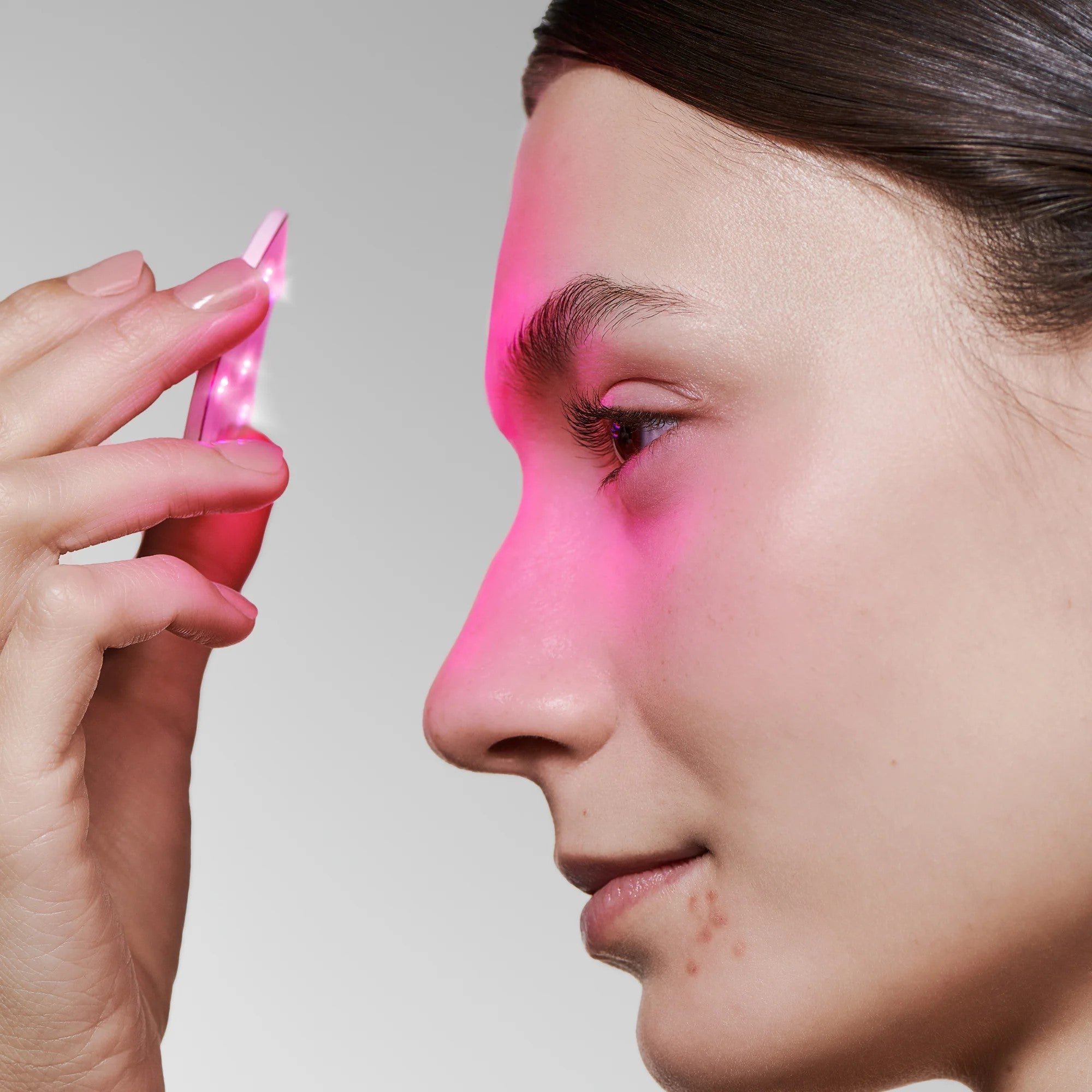 Blemish Eraser Mini LED Acne Treatment Device with 14 Hydrocolloid Patches - Perfect for Travel & On-the-Go Skincare