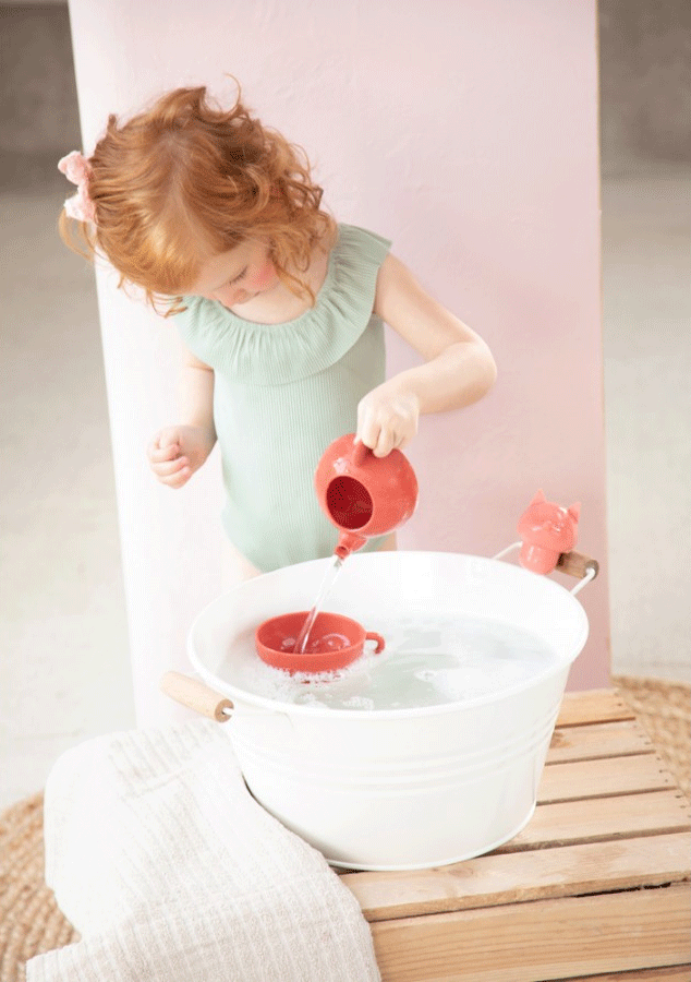 Lilliputiens Alice the Fox Bath Teapot - Adorable Animal Shaped Baby Bath Toy for Sensory Play & Water Fun | Perfect Gift for Toddlers 1-3 Years Old