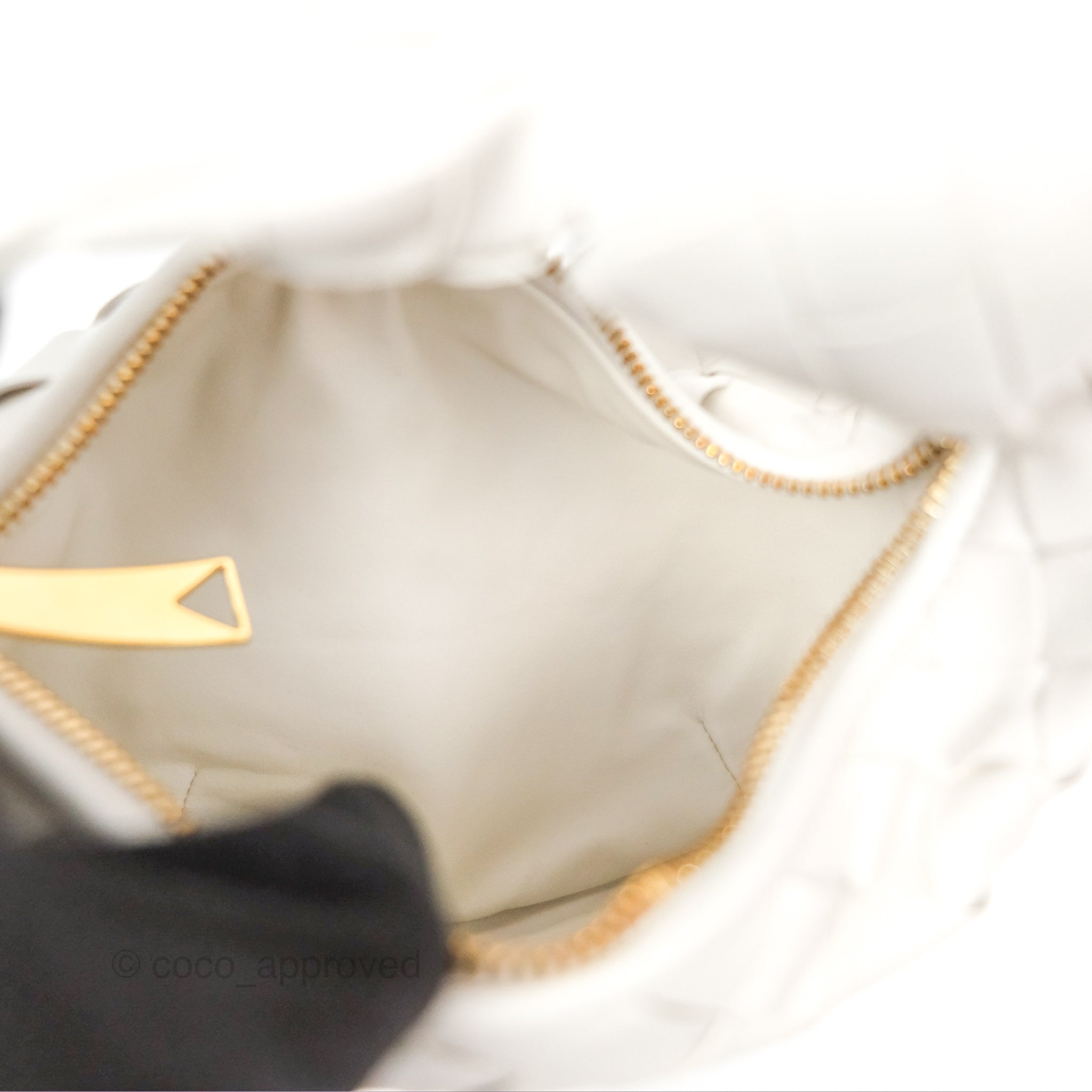 Bottega Veneta Mini Jodie Bag in White Lambskin Leather - Luxury Crossbody Purse for Women, Perfect for Date Night & Evening Events