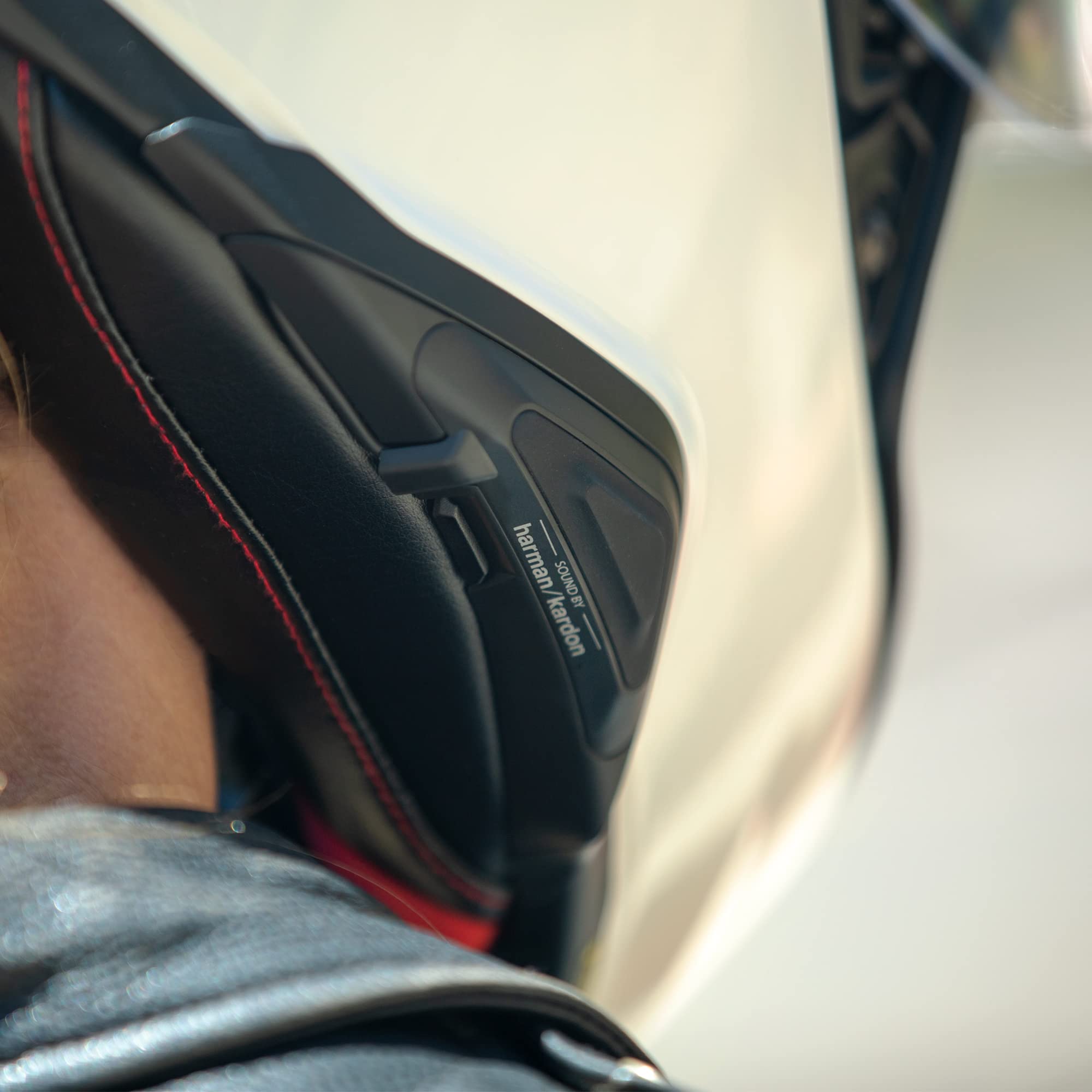Sena Adult Srl Mesh Bluetooth Communication System for SHOEI Helmets - Black, One Size US - Perfect for Motorcycle Riders, Group Intercom & Hands-Free Calls