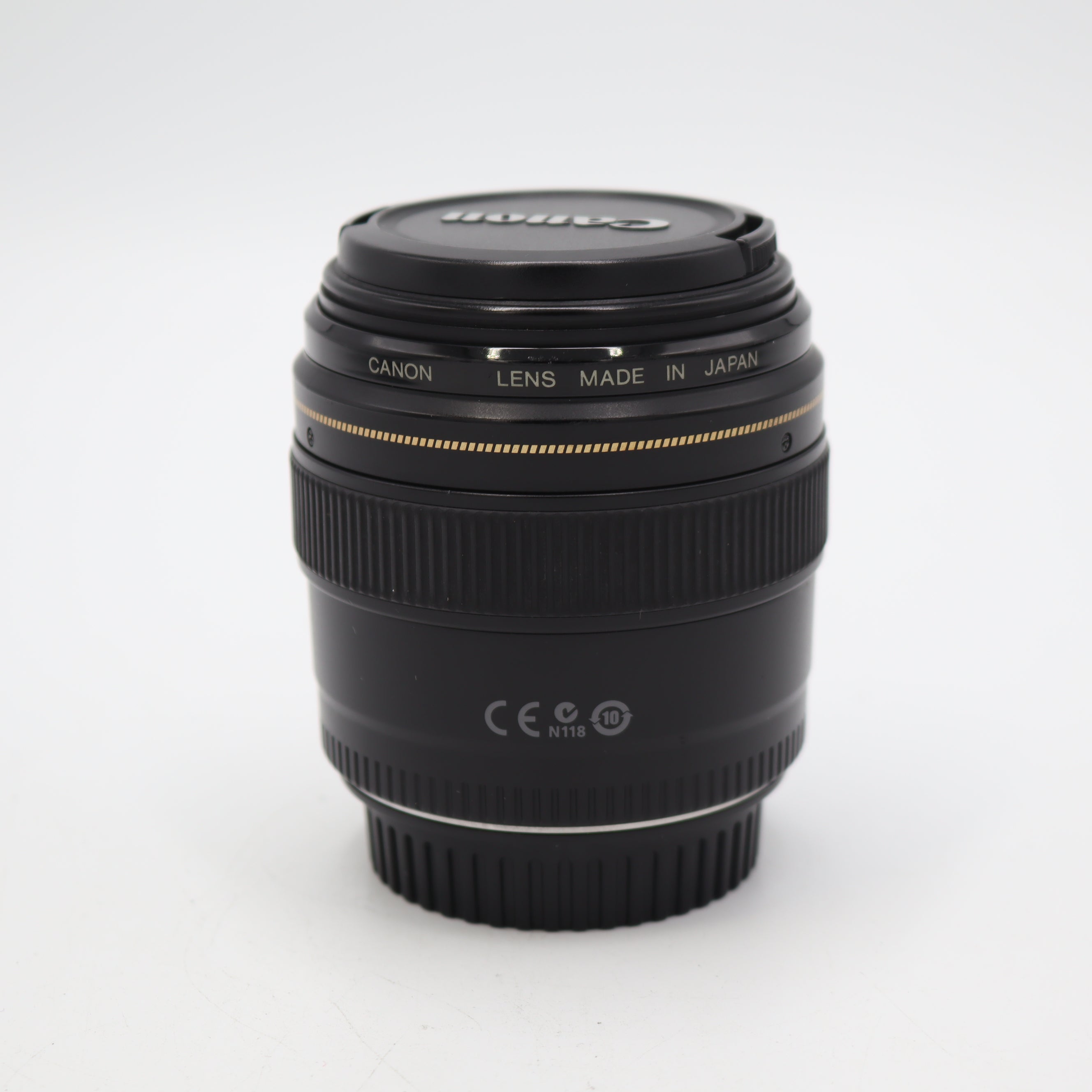 Canon EF 85mm f/1.8 USM Medium Telephoto Portrait Lens - Fast f/1.8 Aperture, Ultrasonic Motor (Used) - Perfect for Portrait Photography, Low Light Shooting & Travel Photography