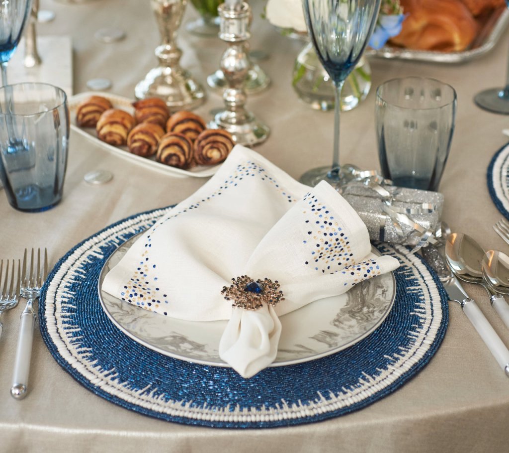 Premium Enamel Placemats Set of 4 - Elegant & Durable Table Mats for Dining, Kitchen, Parties & Home Decor - Waterproof & Heat Resistant