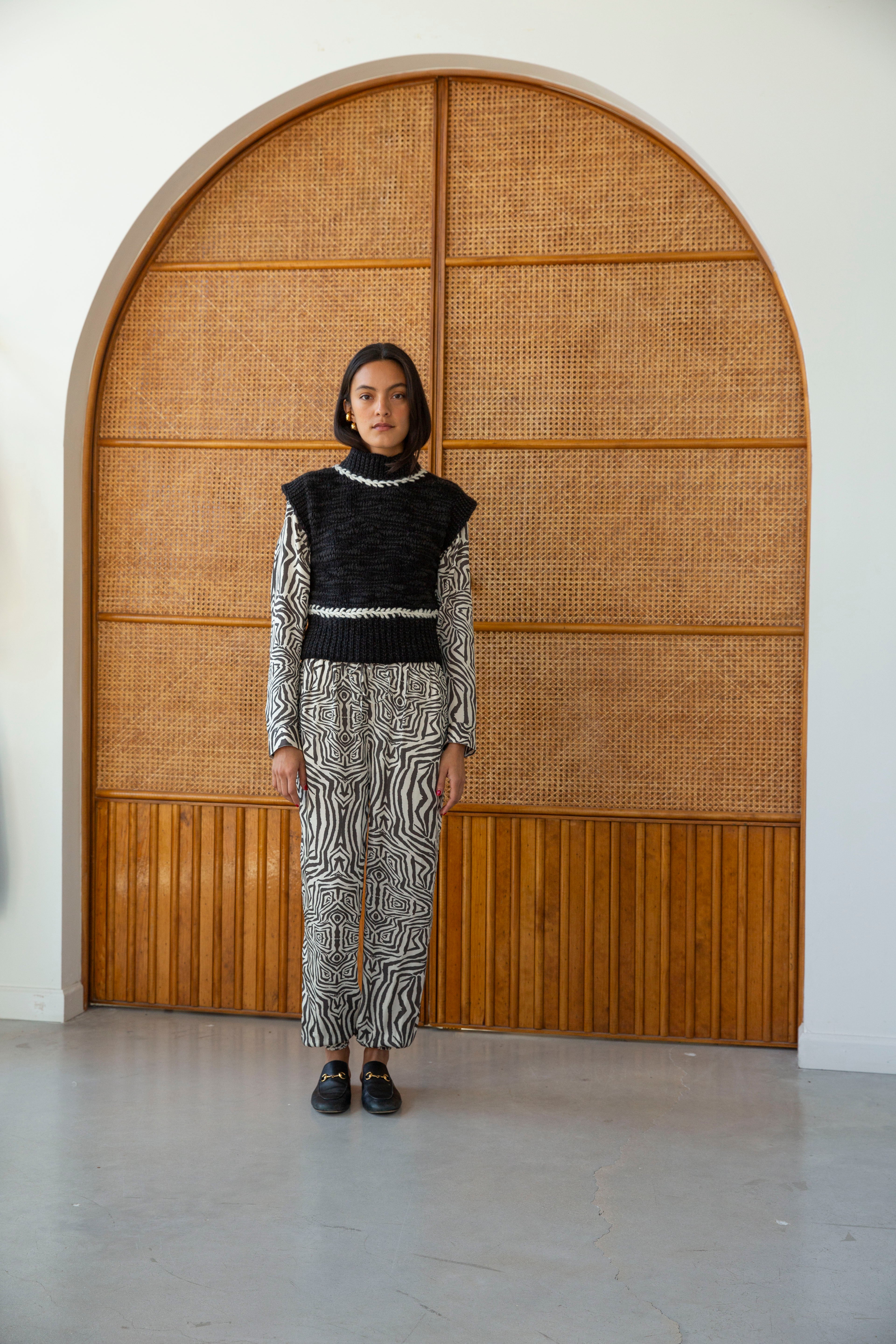 Fatima Vest for Women - Stylish & Comfortable Casual Wear - Perfect for Outdoor Activities, Travel & Layering