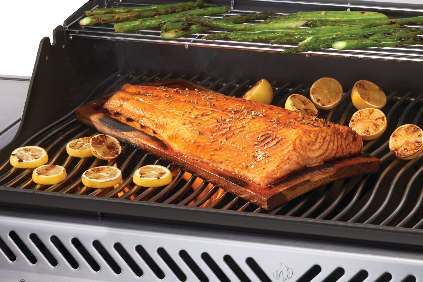 Napoleon Rogue PRO 625 SIB Stainless Steel Gas Grill - Outdoor BBQ Grill for Backyard, Patio, and Tailgating Parties