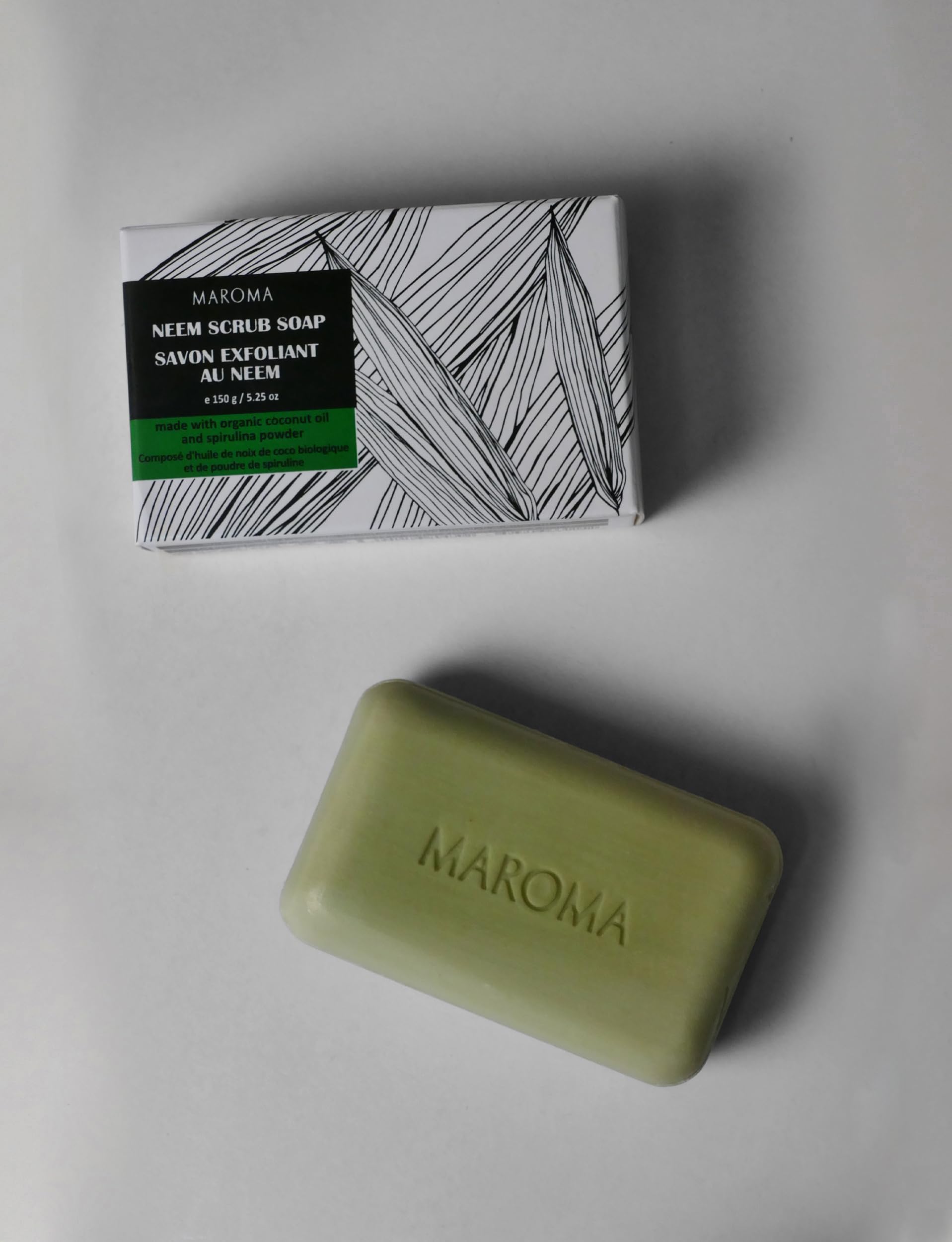 Maroma Scrub Soap with Mango Butter & Neem - 100% Natural Mild Exfoliating Body Soap - 150g for Soft Skin - Perfect for Dry Skin Care & Spa Day at Home
