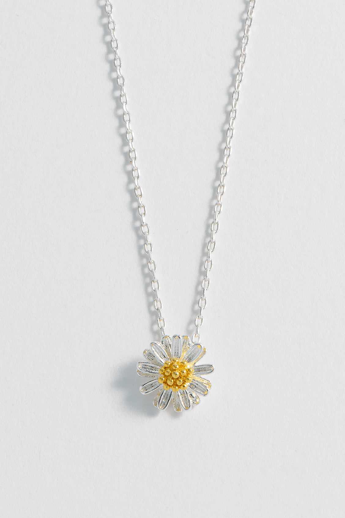 Wildflower Necklace for Women - Dainty Floral Pendant Jewelry - Perfect for Weddings, Date Nights & Boho Fashion