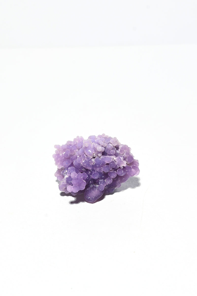 Natural Grape Agate Crystal Cluster - Healing Stone for Meditation, Home Decor & Spiritual Gifts | Perfect for Yoga, Reiki & Crystal Collections
