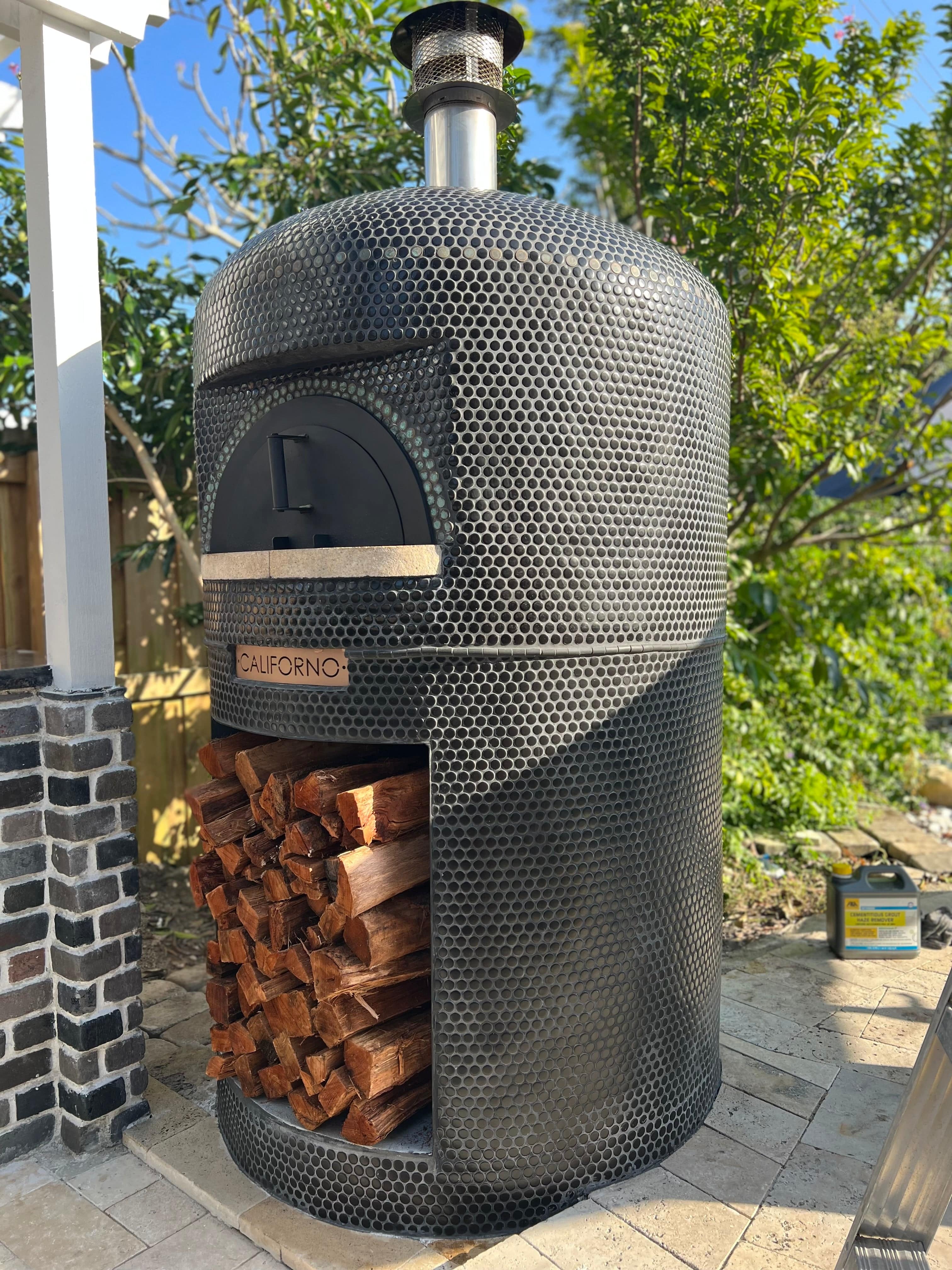 CALIFORNO Bullet Pizza Oven - Portable Outdoor Wood Fired Pizza Maker for Backyard, Camping & Tailgating | Perfect for Home Chefs & Pizza Lovers
