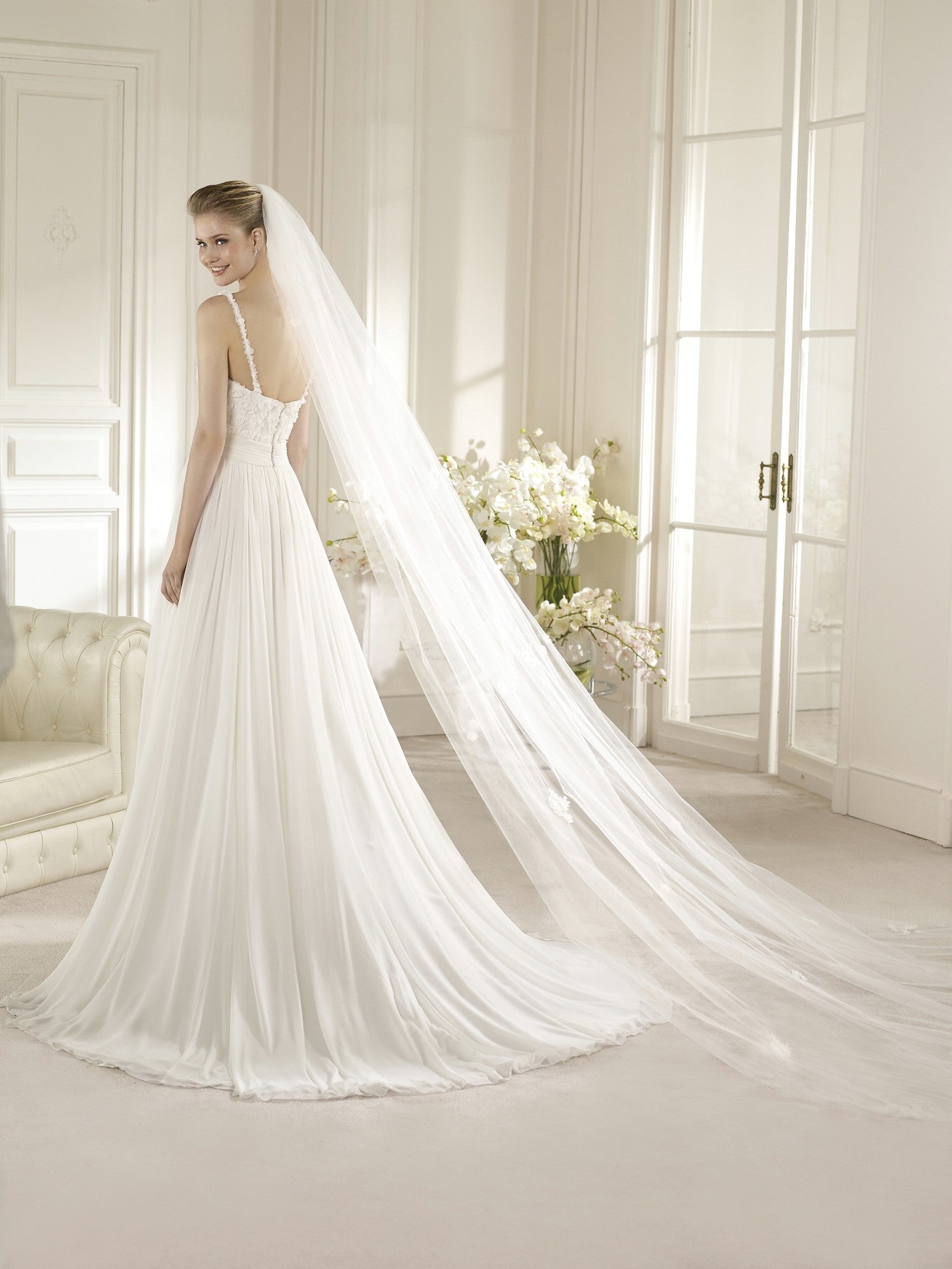 San Patrick Australia Sample Gown - Elegant Women's Formal Dress for Weddings, Parties & Special Occasions