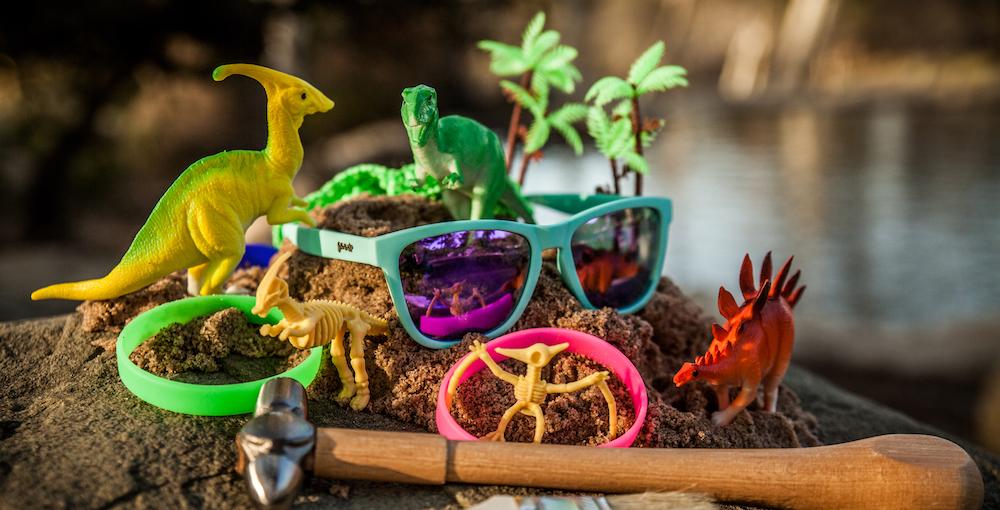Electric Dinotopia Carnival (OG's) - Fun Dinosaur-Themed Party Decorations & Gifts for Kids, Birthday Parties & Themed Events