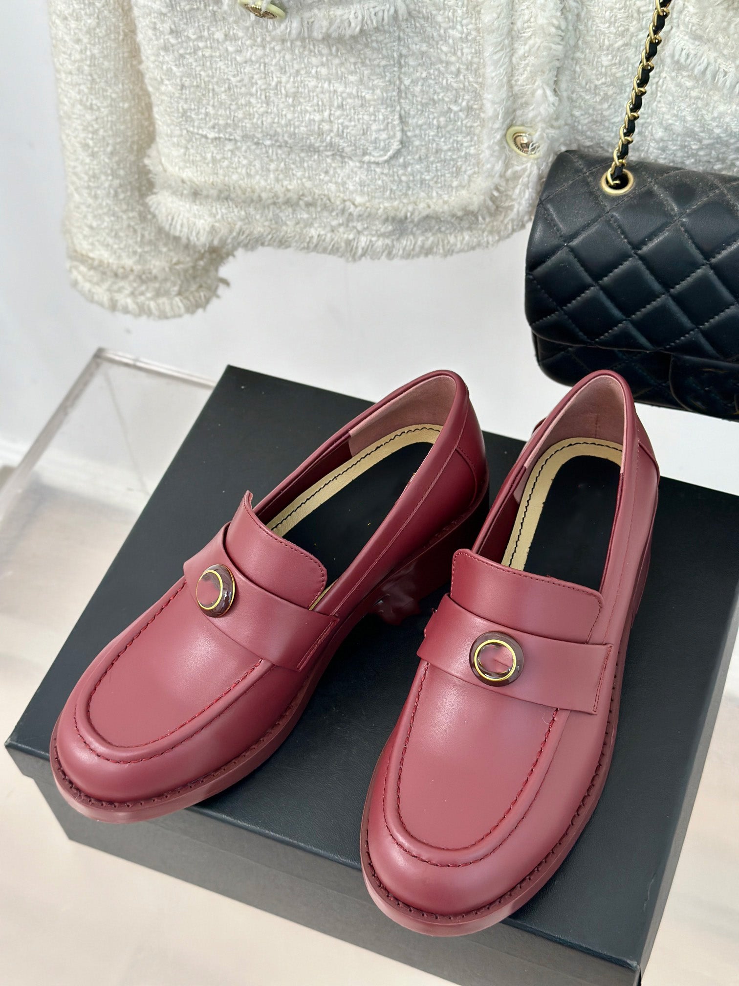 Premium Genuine Leather Loafers for Men & Women - Comfortable & Stylish Slip-On Shoes for Casual, Office & Travel Wear