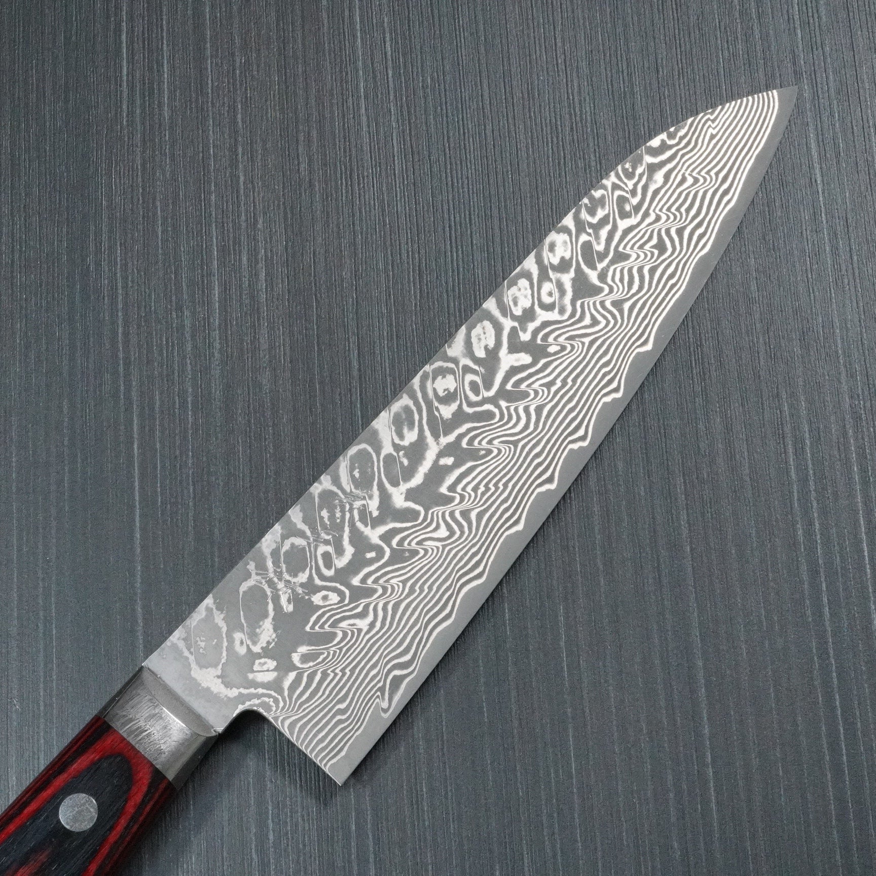 Premium Yoshimi Kato SG2 Super Gold 2 Damascus Gyuto Chef Knife 180mm - V-Shaped Blade with Black Damascus Pattern & Red Handle - Perfect for Sushi, Meat Cutting, and Professional Kitchen Use