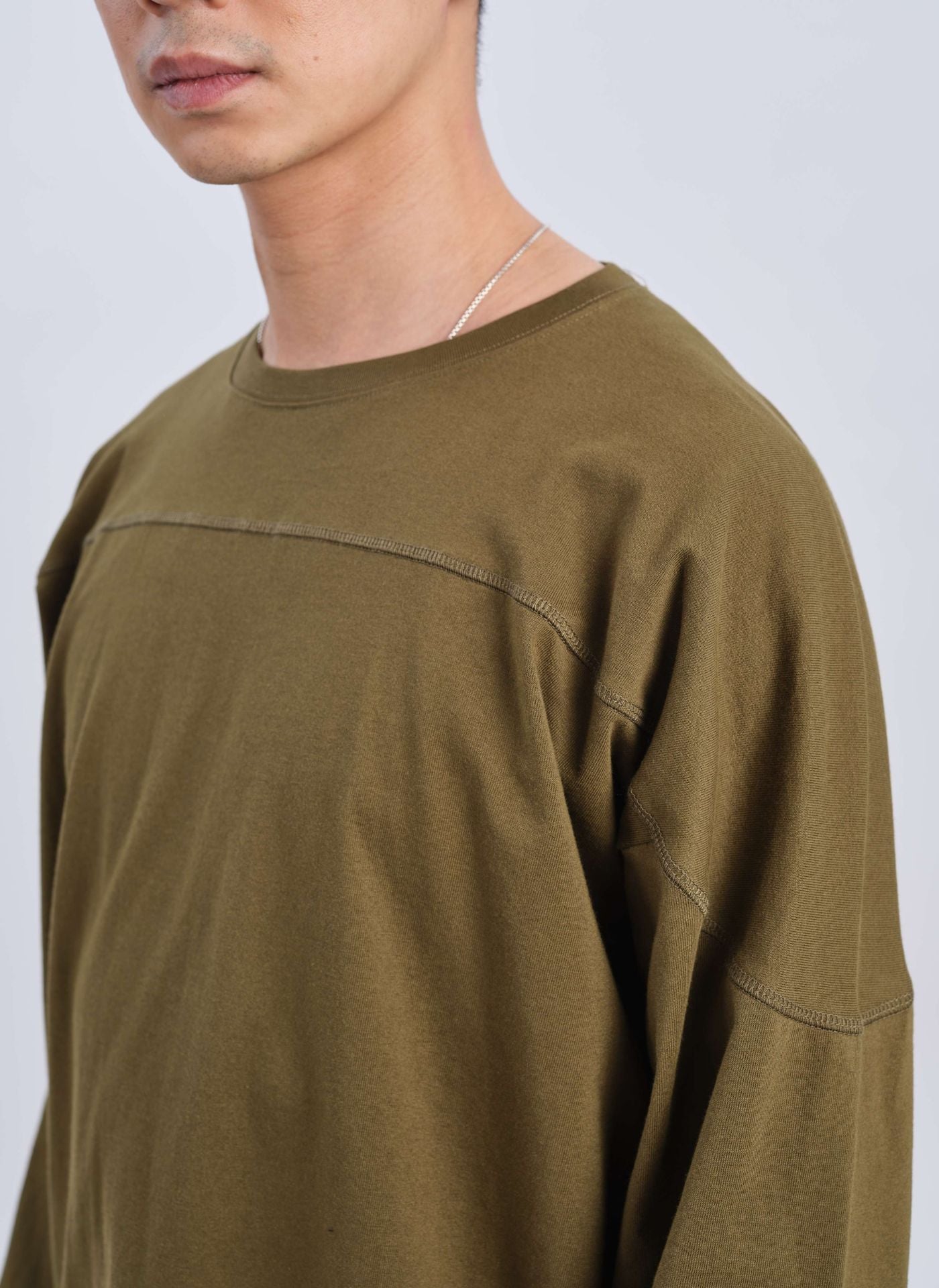 220G Cotton Jersey Long Sleeve Football Shirt - Breathable Sports Jersey for Men - Perfect for Training, Matches & Casual Wear