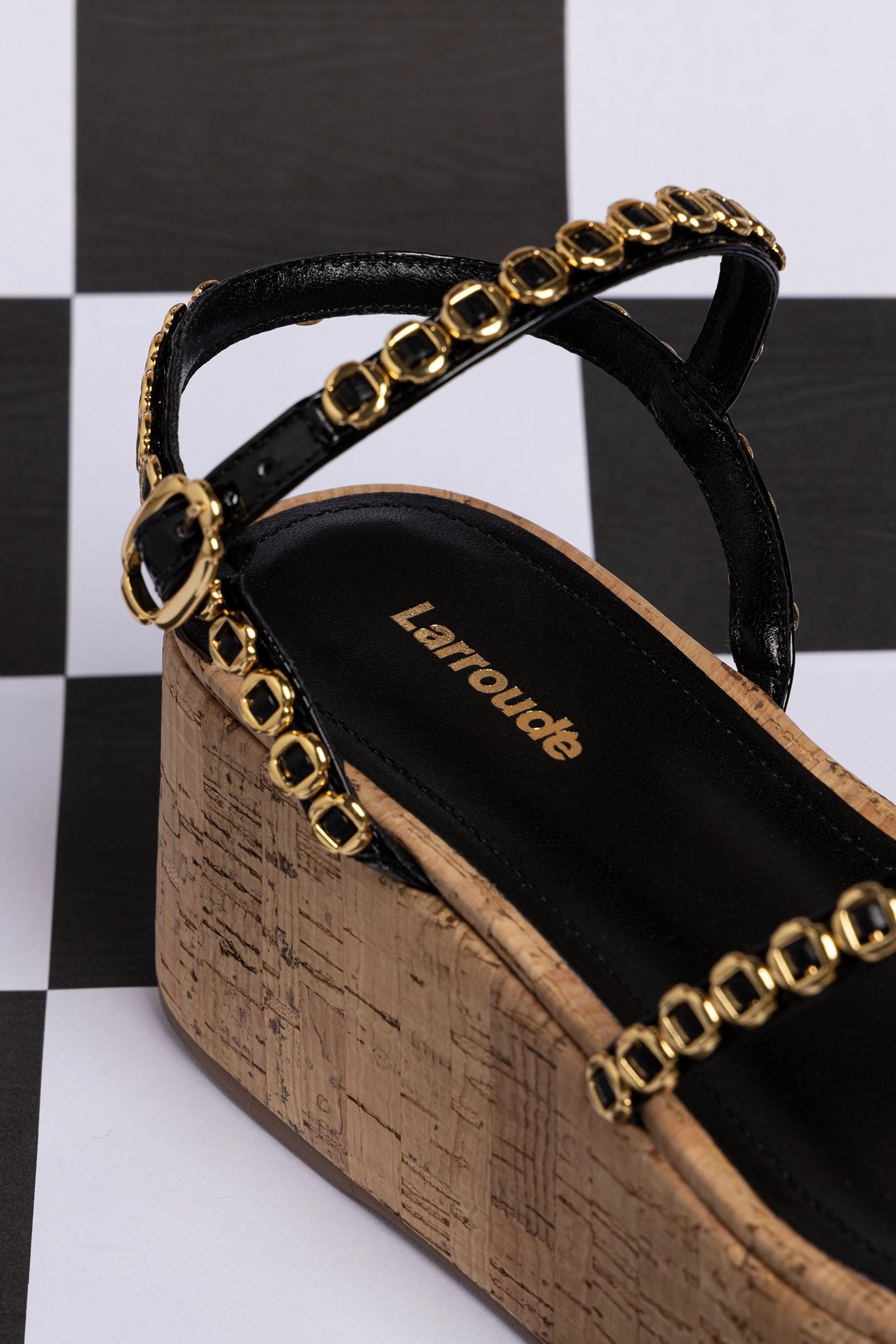 Gio Milanina Black Patent Leather & Natural Cork Flatform Sandals - Comfortable Women's Shoes for Casual Outings & Summer Wear