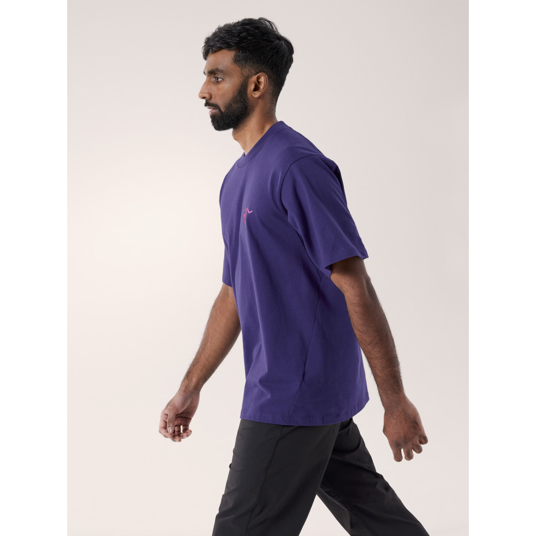 Arc'teryx Men's Kragg Short Sleeve Cotton Logo T-Shirt - Casual & Outdoor Wear for Hiking, Travel & Everyday Comfort