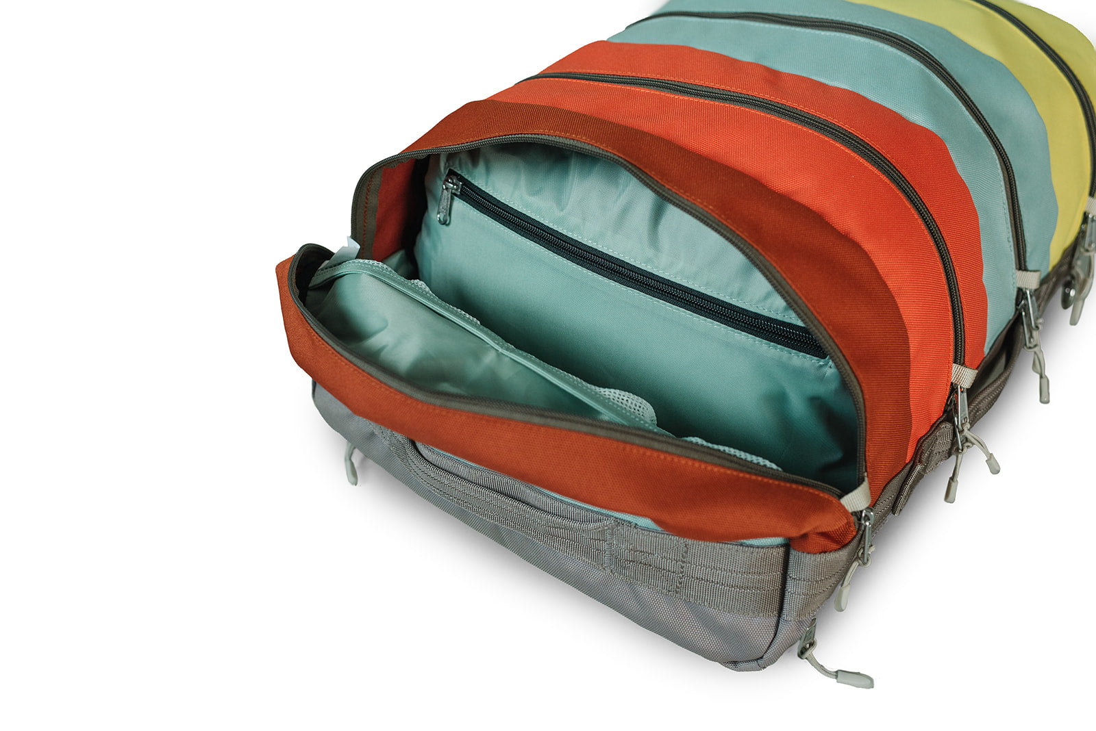 Sahara 30L Backpack - Lightweight Durable Hiking Backpack for Men & Women - Perfect for Outdoor Adventures, Camping, and Travel