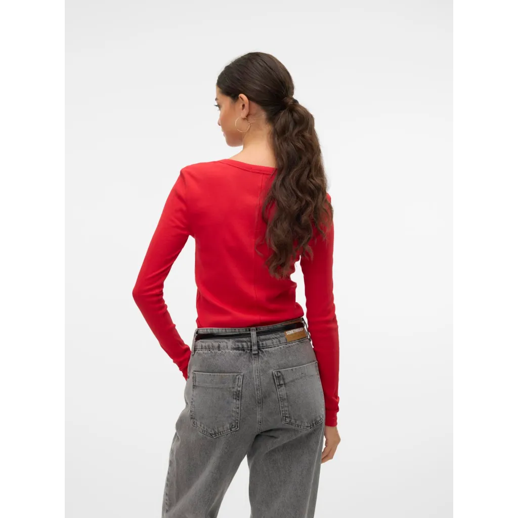 Vero Moda Women's Cotton Scoop Neck Basic T-Shirt - Soft Casual Tee for Everyday Wear, Layering & Outfit Styling