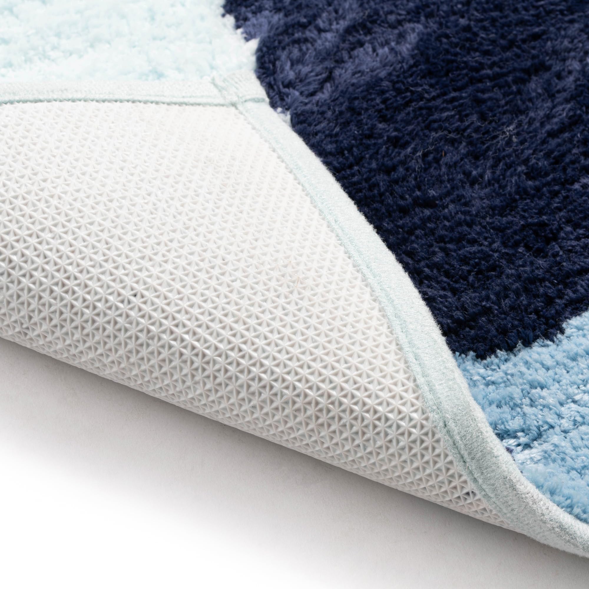 Bluey Kids Bath Rug - Soft Non-Slip Bath Mat 20