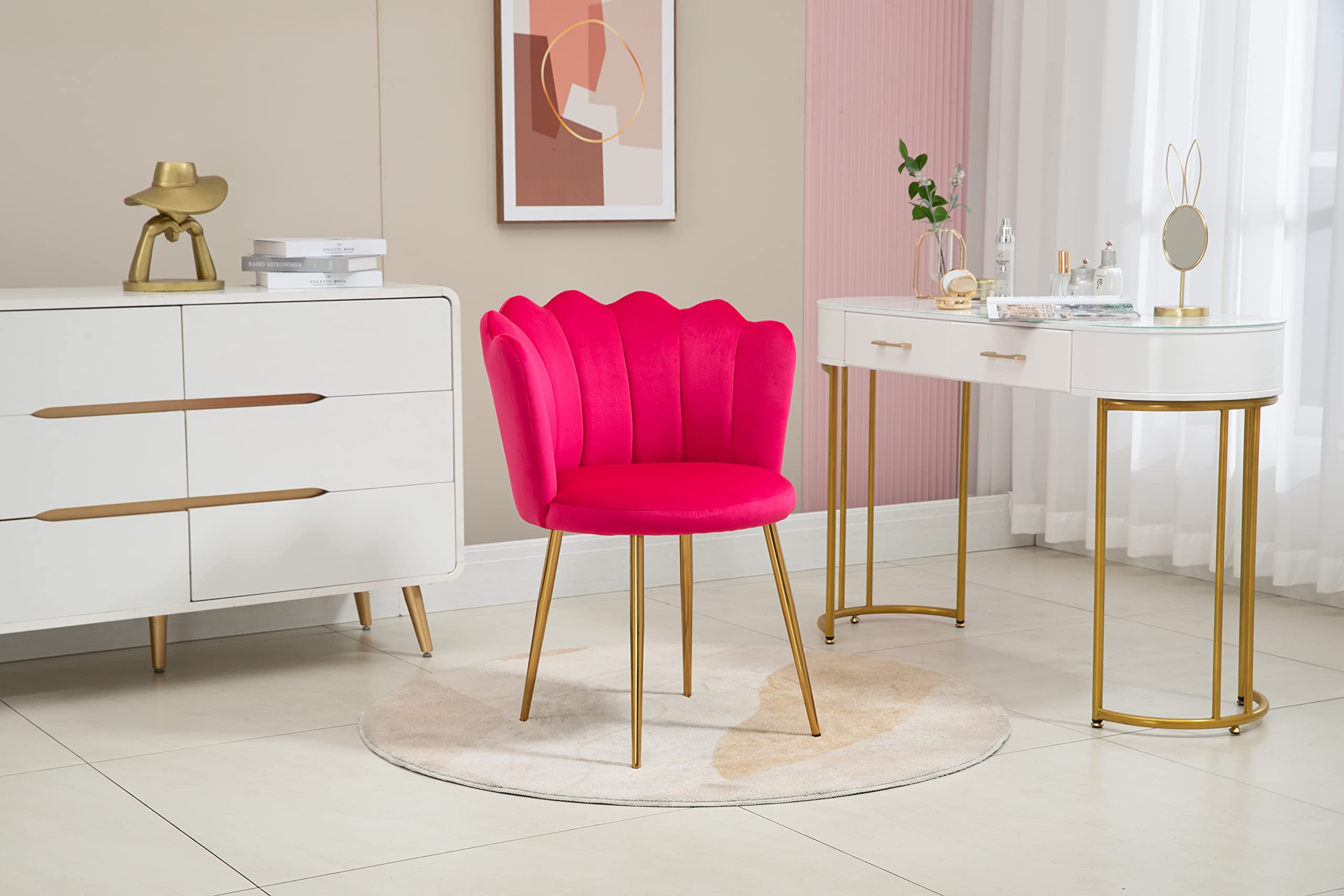 Modern Velvet Vanity Chair with Golden Metal Legs & Petal Back - Comfy Upholstered Armchair for Bedroom, Dining Room, Makeup Desk - Rose Red Accent Chair for Women, Girls & Kids - Perfect for Dressing Tables, Bedroom Seating & Home Decor