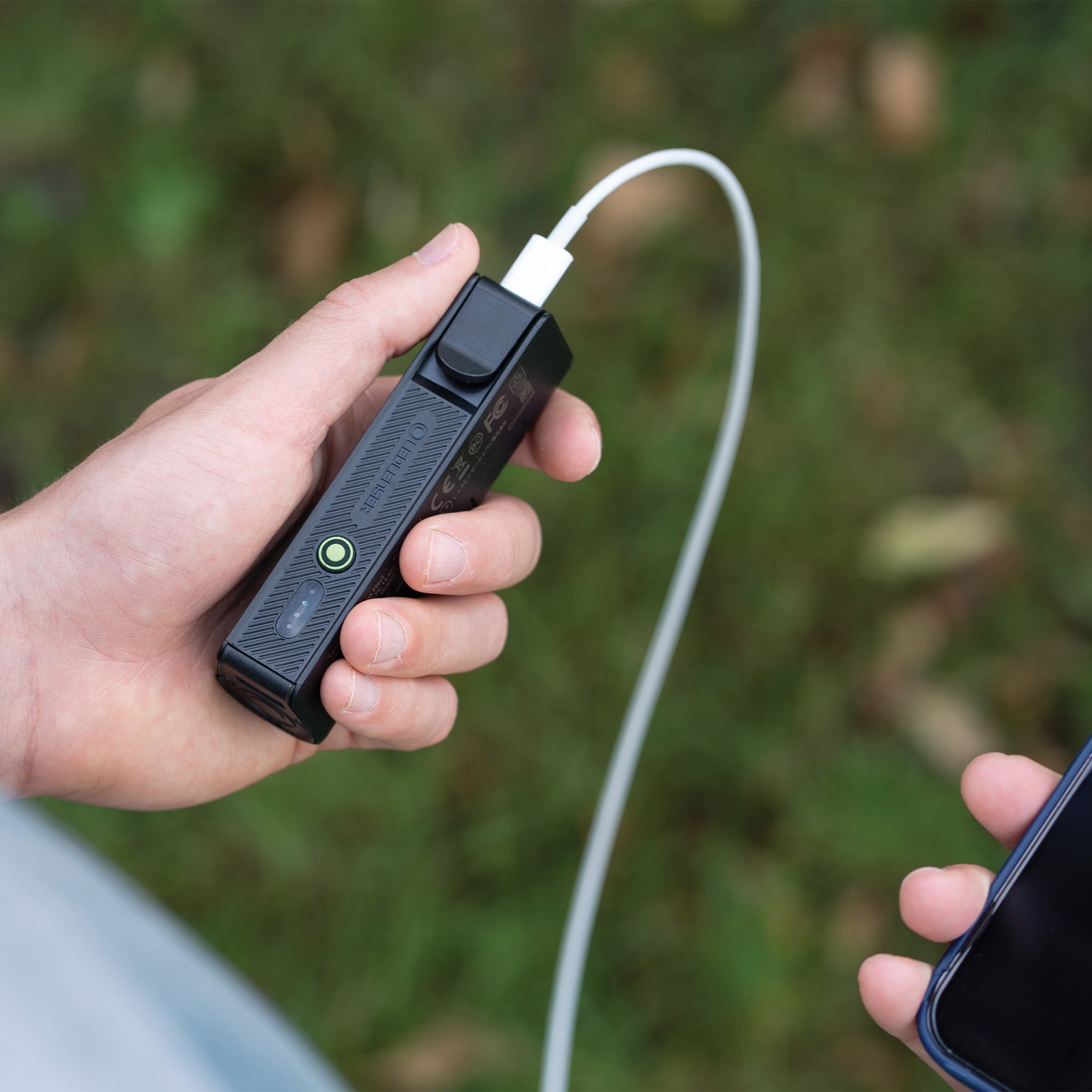 Powerbank Flex5 10000mAh Portable Charger - Fast Charging, High Capacity, Durable - Perfect for Travel, Camping, and Emergency Power Backup