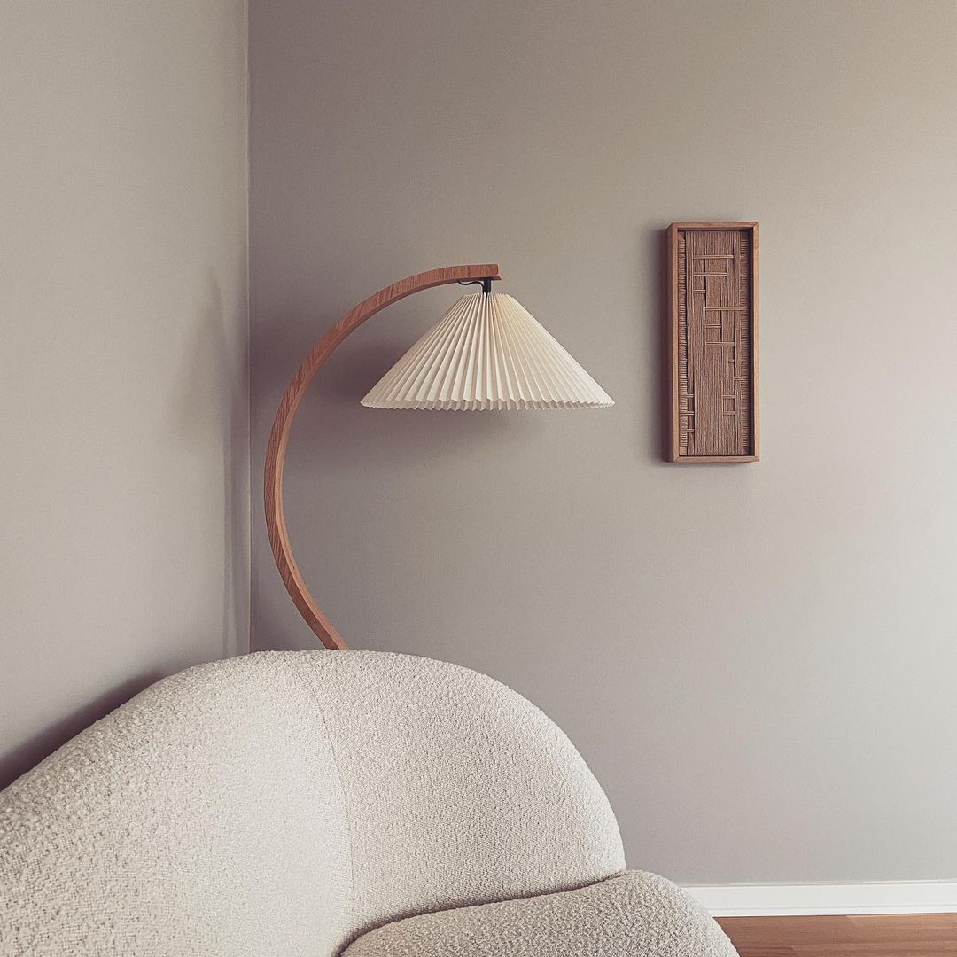 Modern Caprani Floor Lamp - Adjustable LED Standing Light for Living Room, Bedroom & Office - Warm White & Cool White Dimmable Lighting - Perfect for Reading, Relaxing & Decor