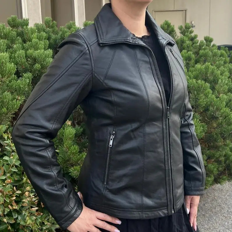 Vintage Women's Lamb Leather Jacket with Classic Collar - Stylish Outerwear for Fall & Winter Fashion, Date Nights & Casual Outings
