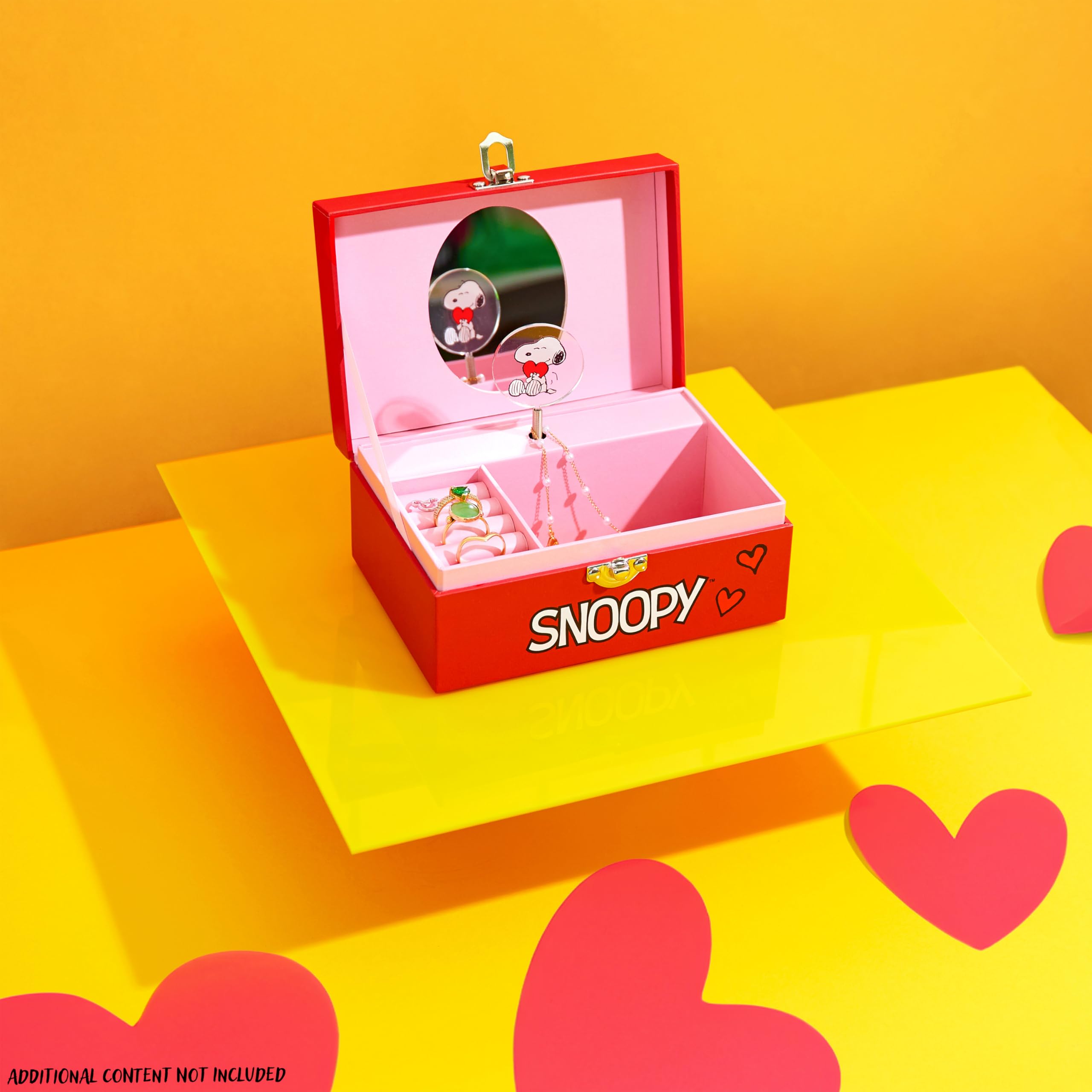 Peanuts Snoopy Musical Jewelry Box with Mirror & Storage Compartments - Cute Keepsake Gift for Girls, Teens, Women | Bedroom Decor, Birthday Present, Memory Box for Jewelry & Treasures