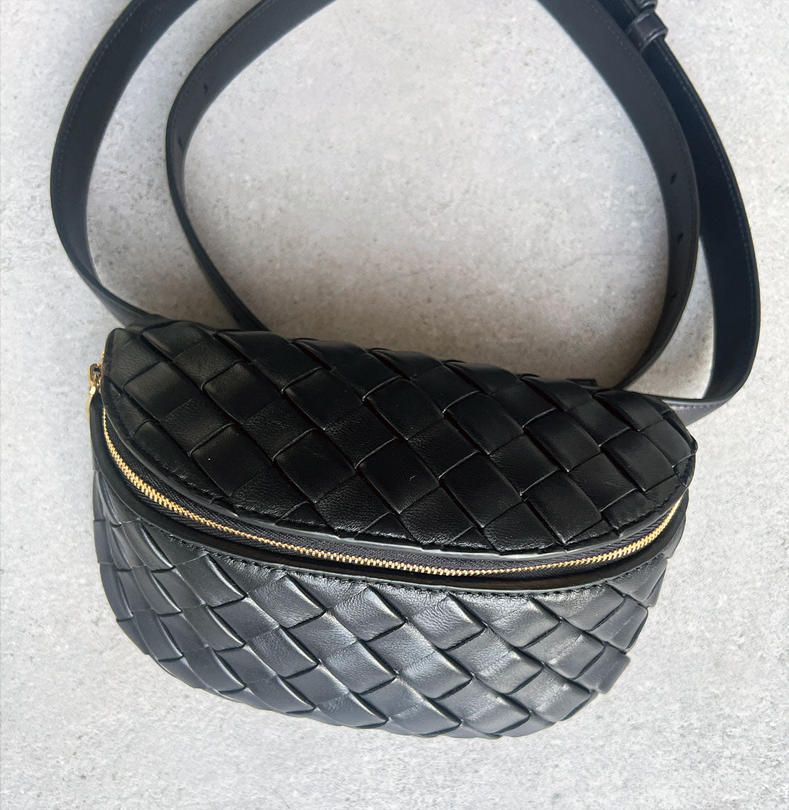 Intrecciato Padded Belt Bag for Women - Stylish Black Crossbody Fanny Pack | Perfect for Travel, Gym & Everyday Use