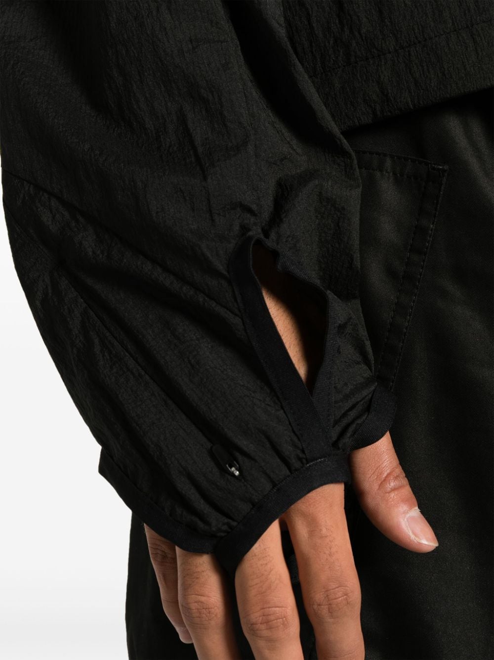 Black Winter Coats for Men & Women - Warm & Stylish Outerwear for Cold Weather - Perfect for Snow, Travel & Outdoor Activities